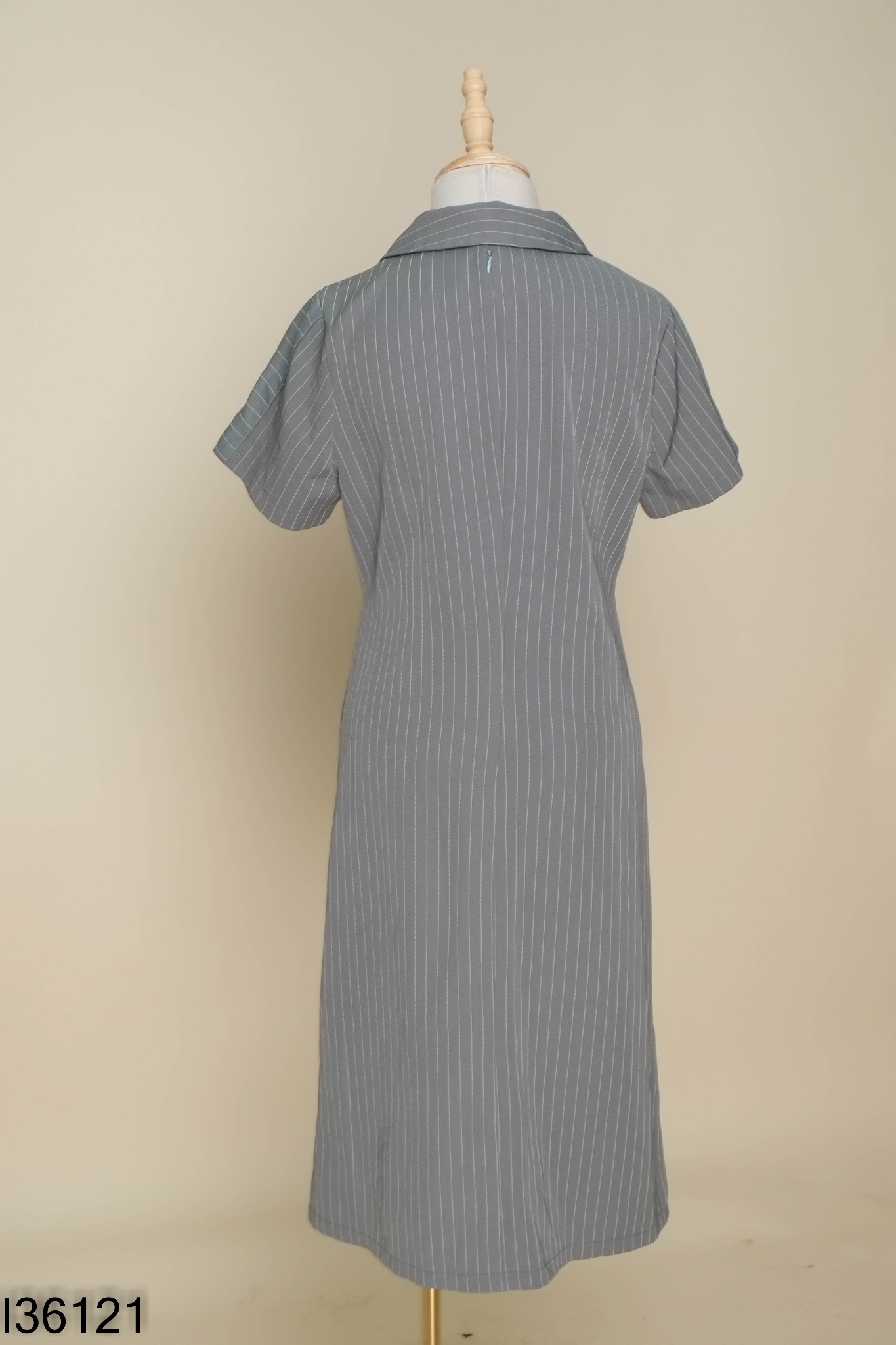 Váy C'CHAT kẻ xanh cổ vest