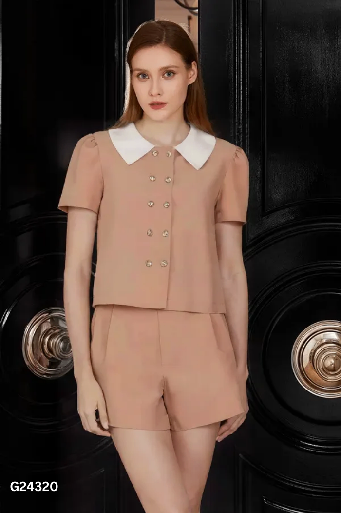 SET ALMIRA Áo nâu cổ be + quần short
