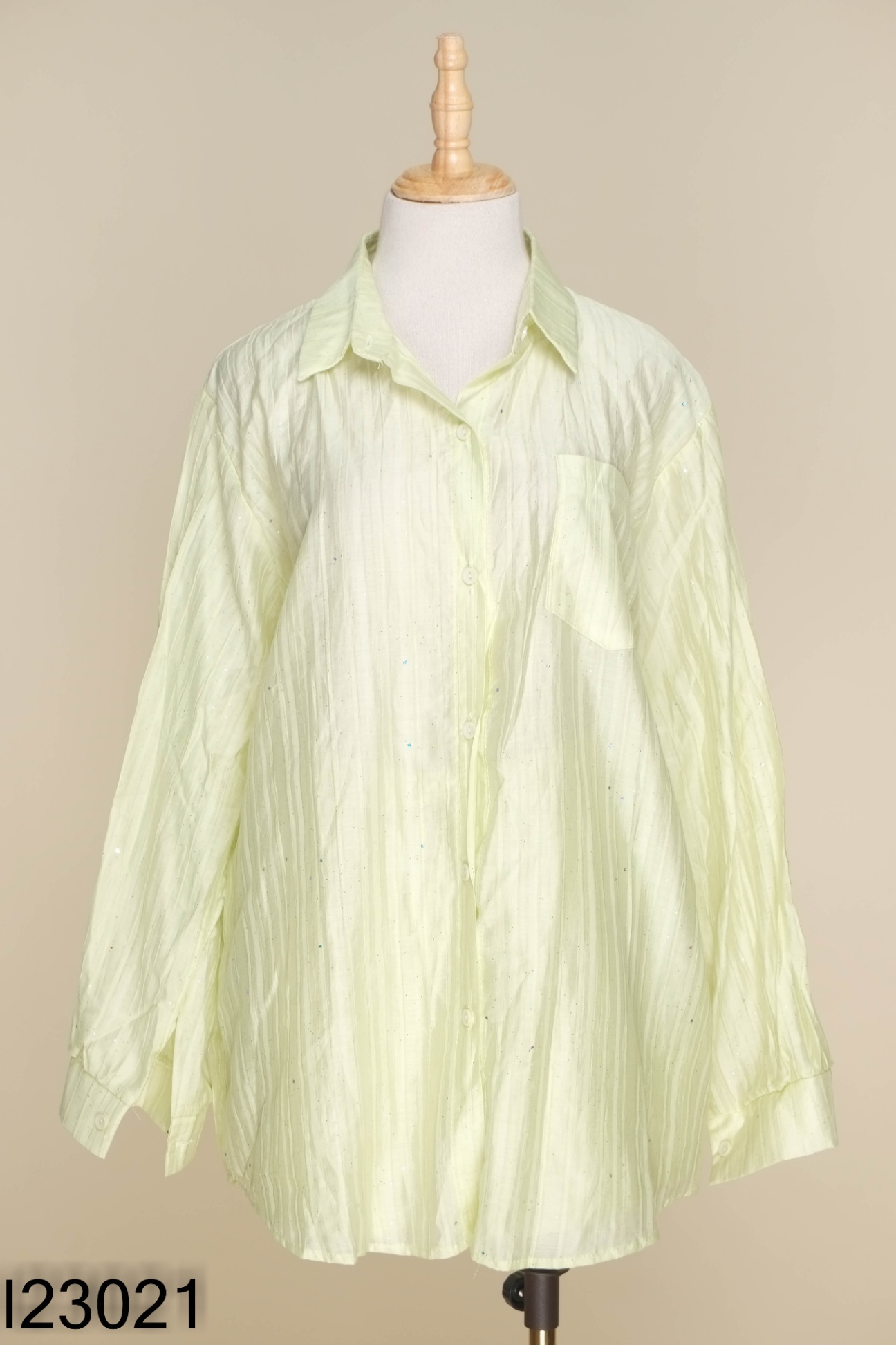 Set Áo sơ mi tơ xanh ánh nhũ + quần shorts
