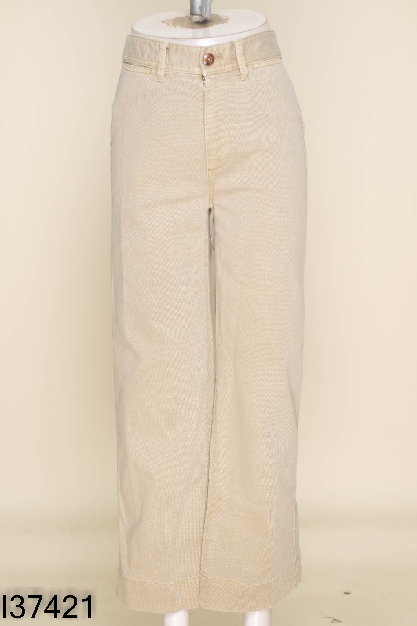Quần jeans nâu be