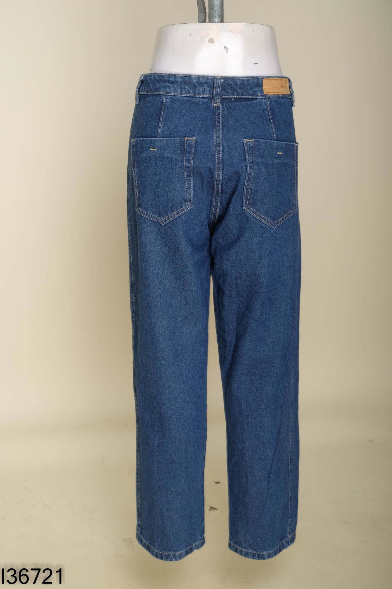 Quần jeans BY AND BY xanh trơn