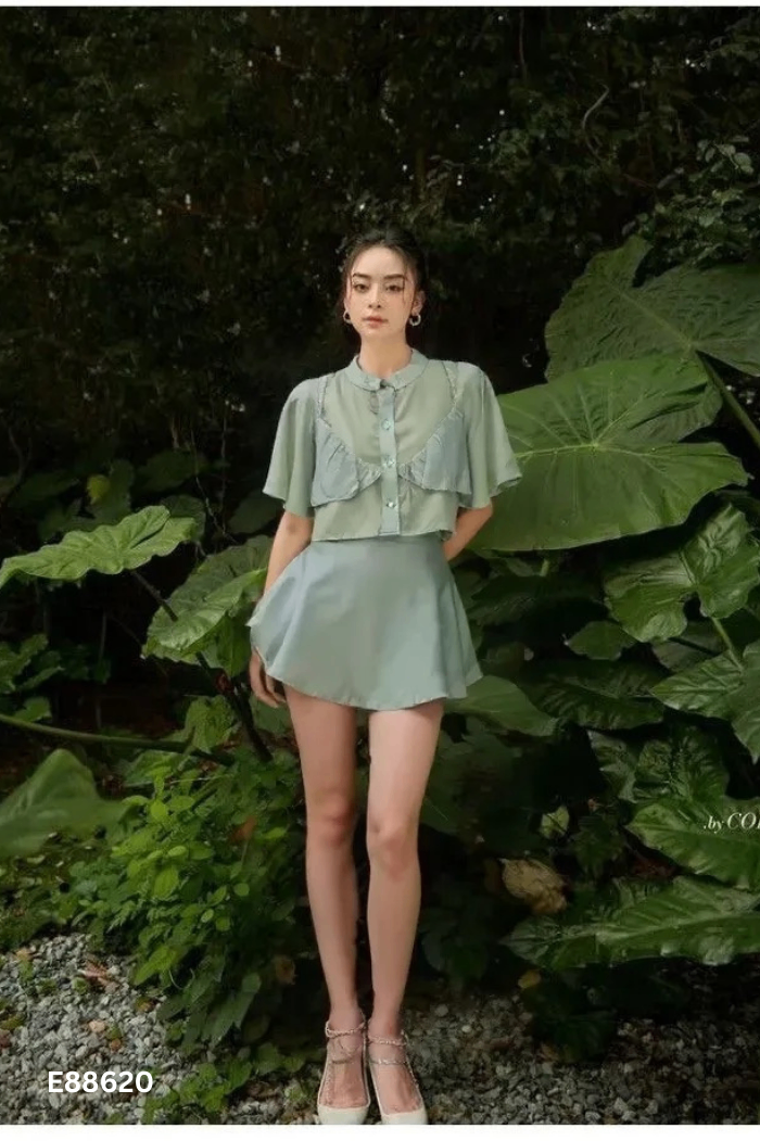 SET Áo xanh croptop + chân váy