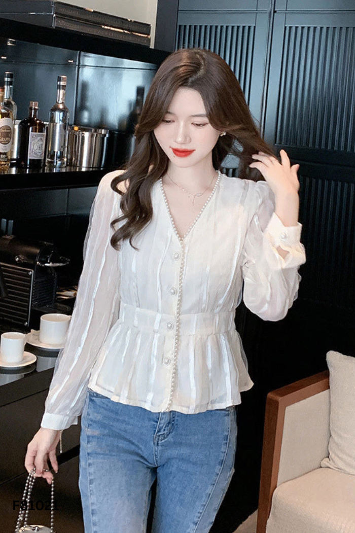 Áo be viền ngọc