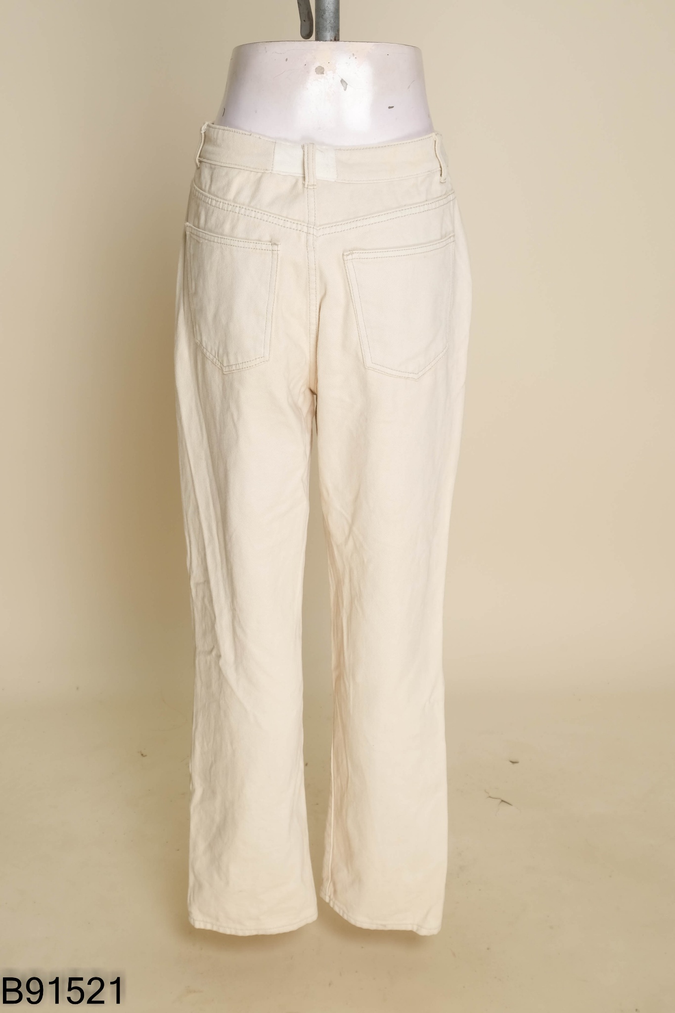 Quần jeans be trơn