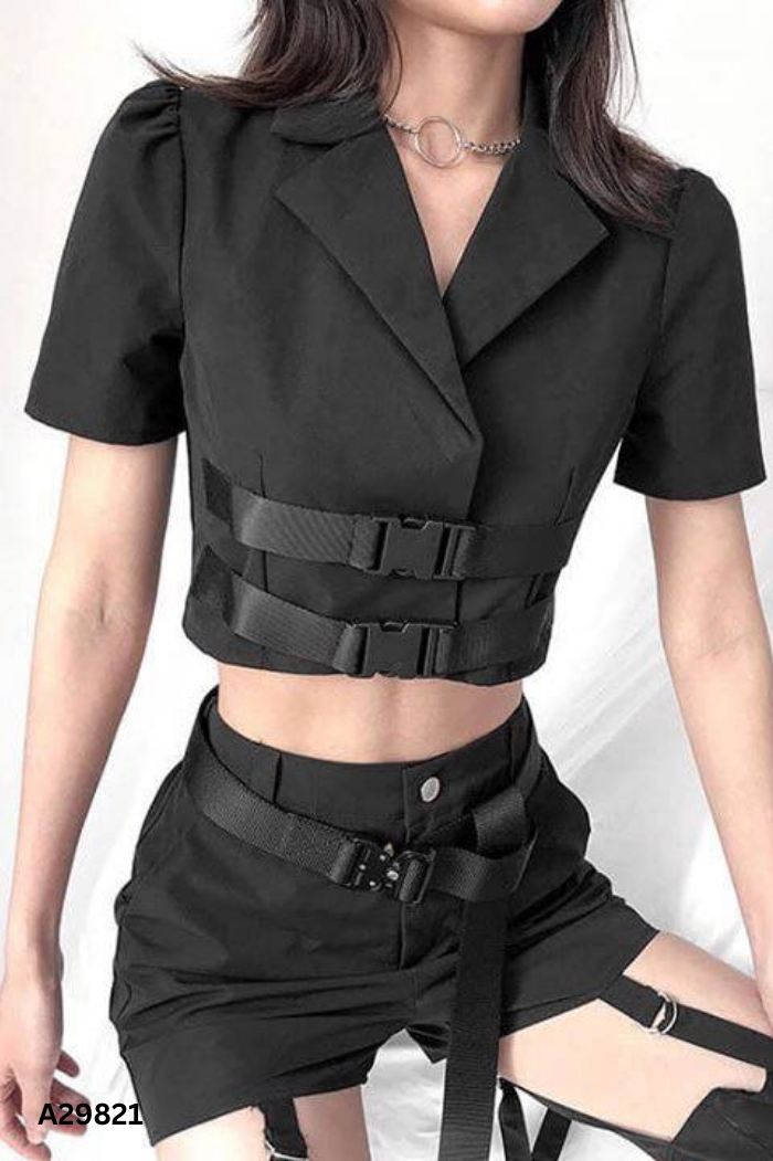 SET Áo đen cổ sơ mi + quần short