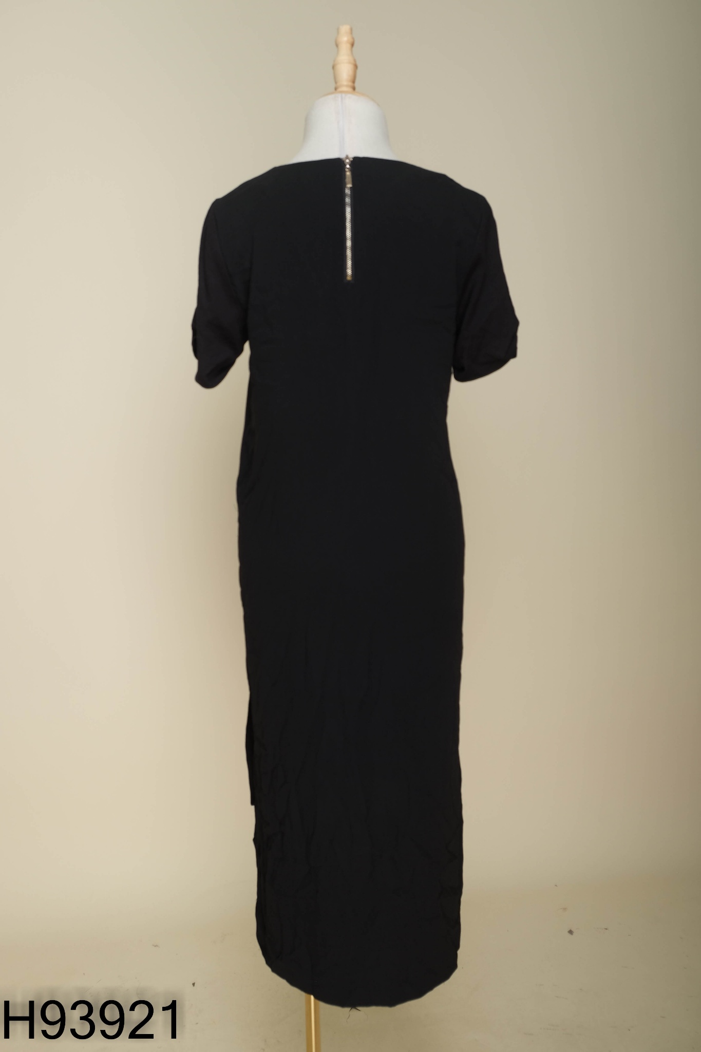 Váy IVY MODA đen in hình