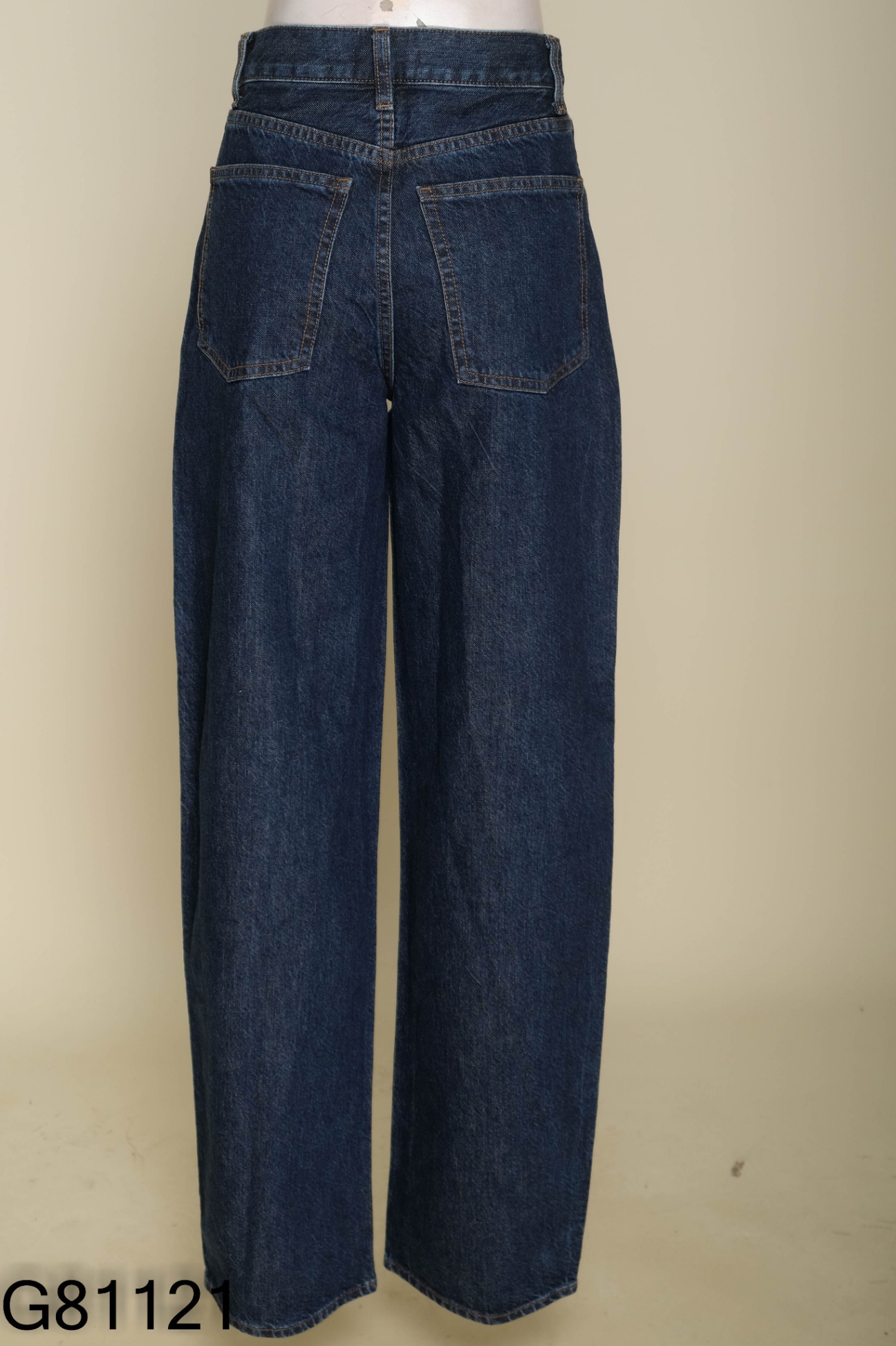NEWTAG Quần UNIQLO jean xanh trơn