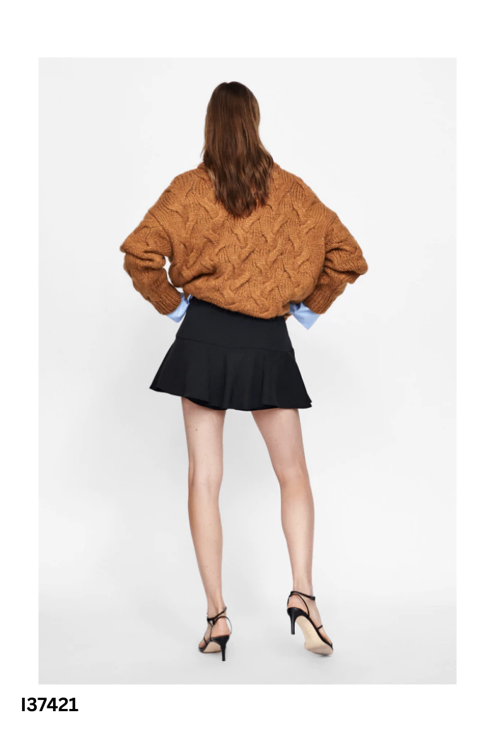 Quần shorts ZARA đen bèo