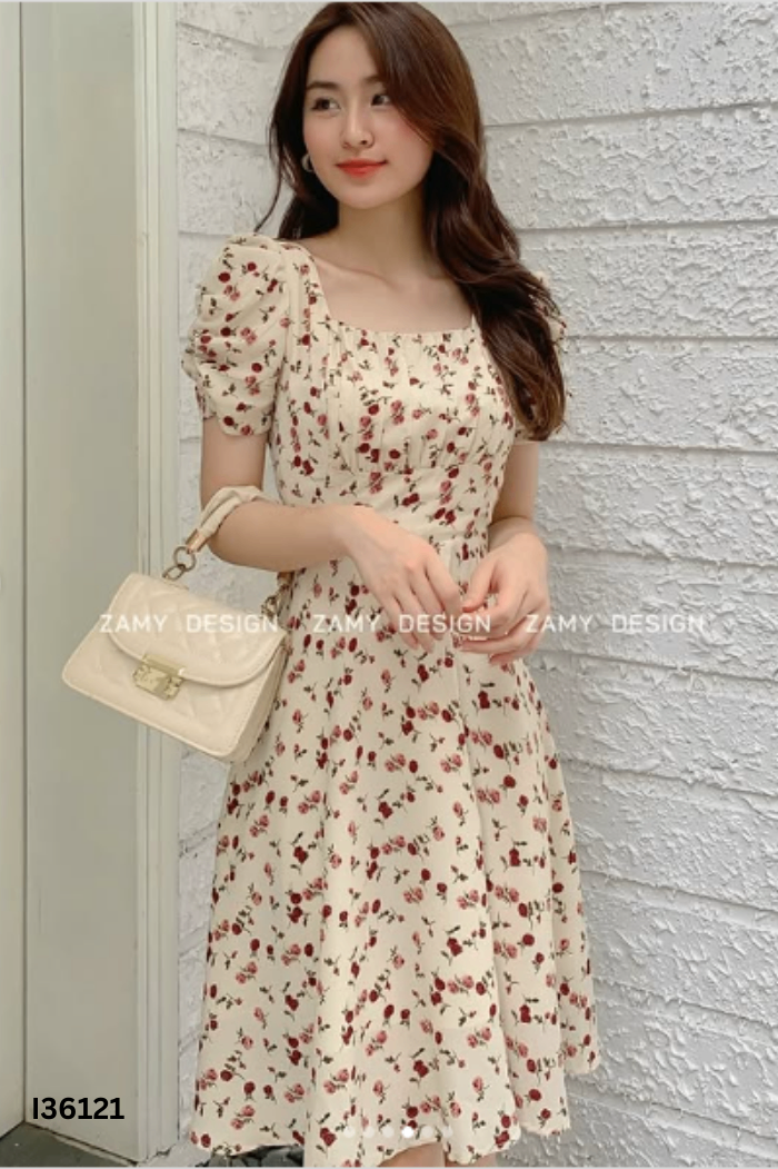 Váy ZAMY be phối hoa đỏ