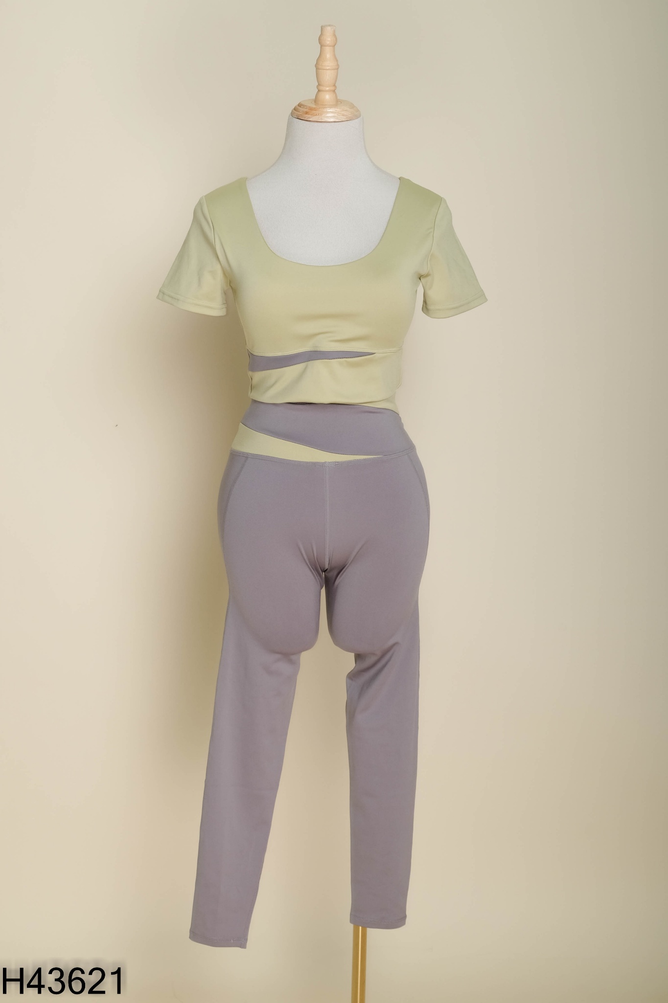 SET Tập áo xanh + quần ghi