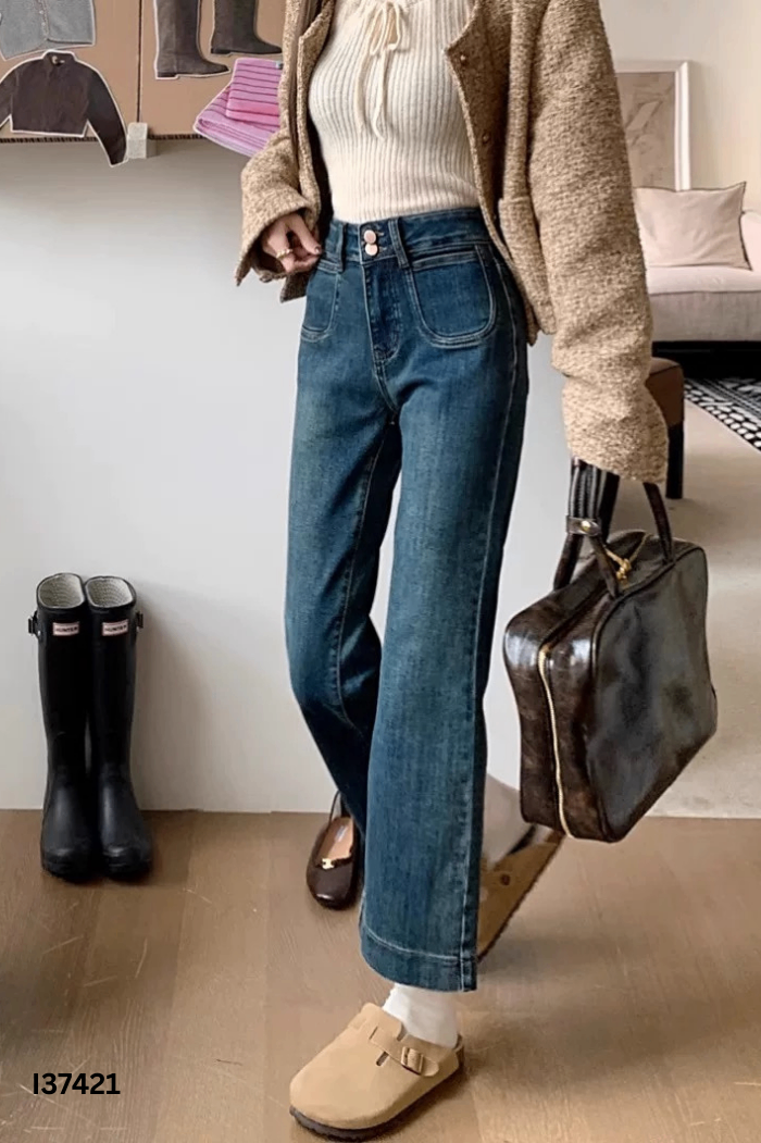 Quần jeans xanh đậm