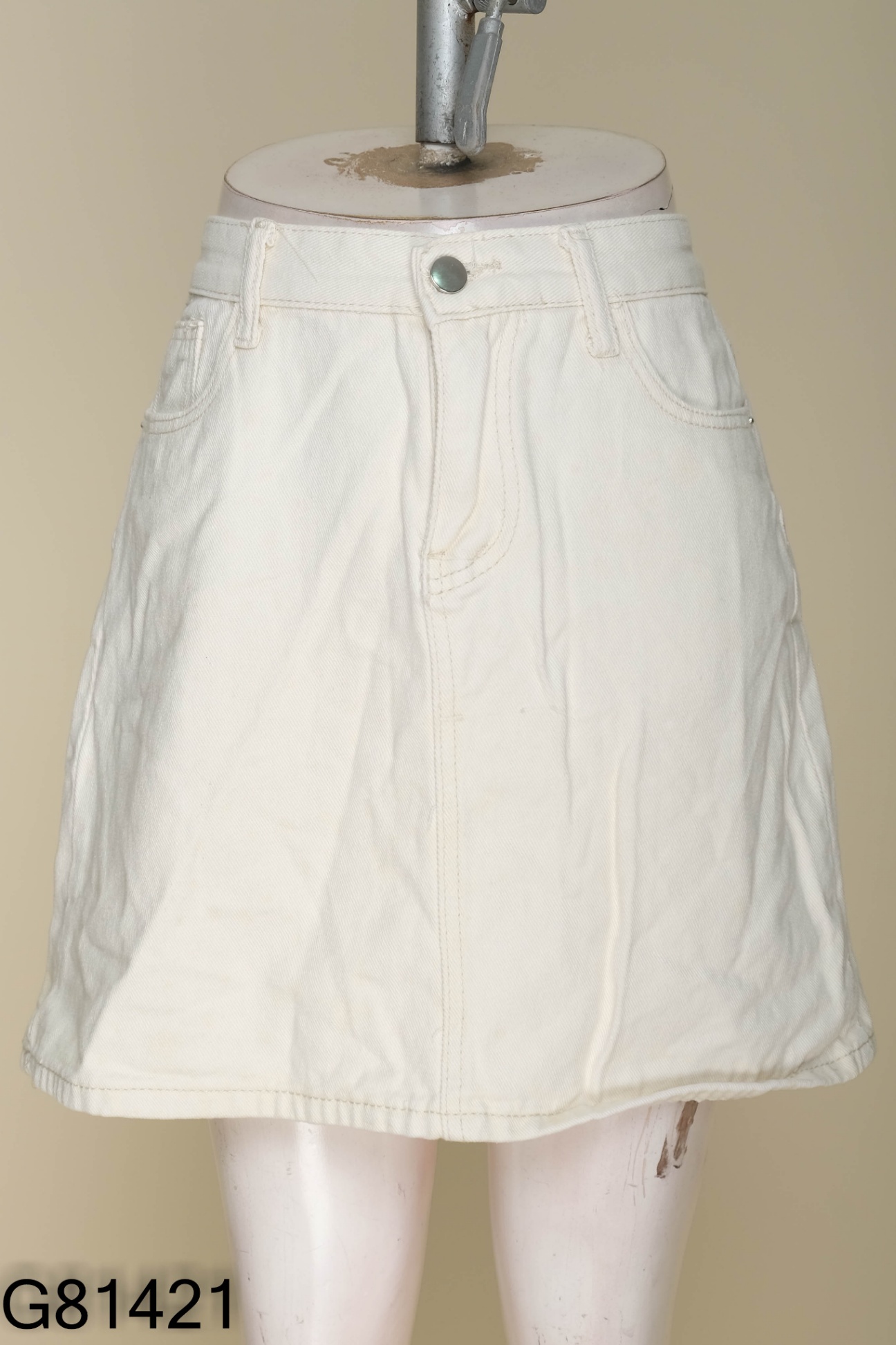 Chân váy jeans be trơn