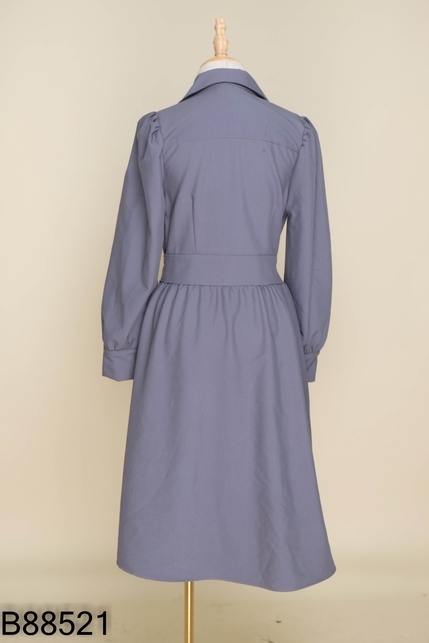 Váy xám cổ vest