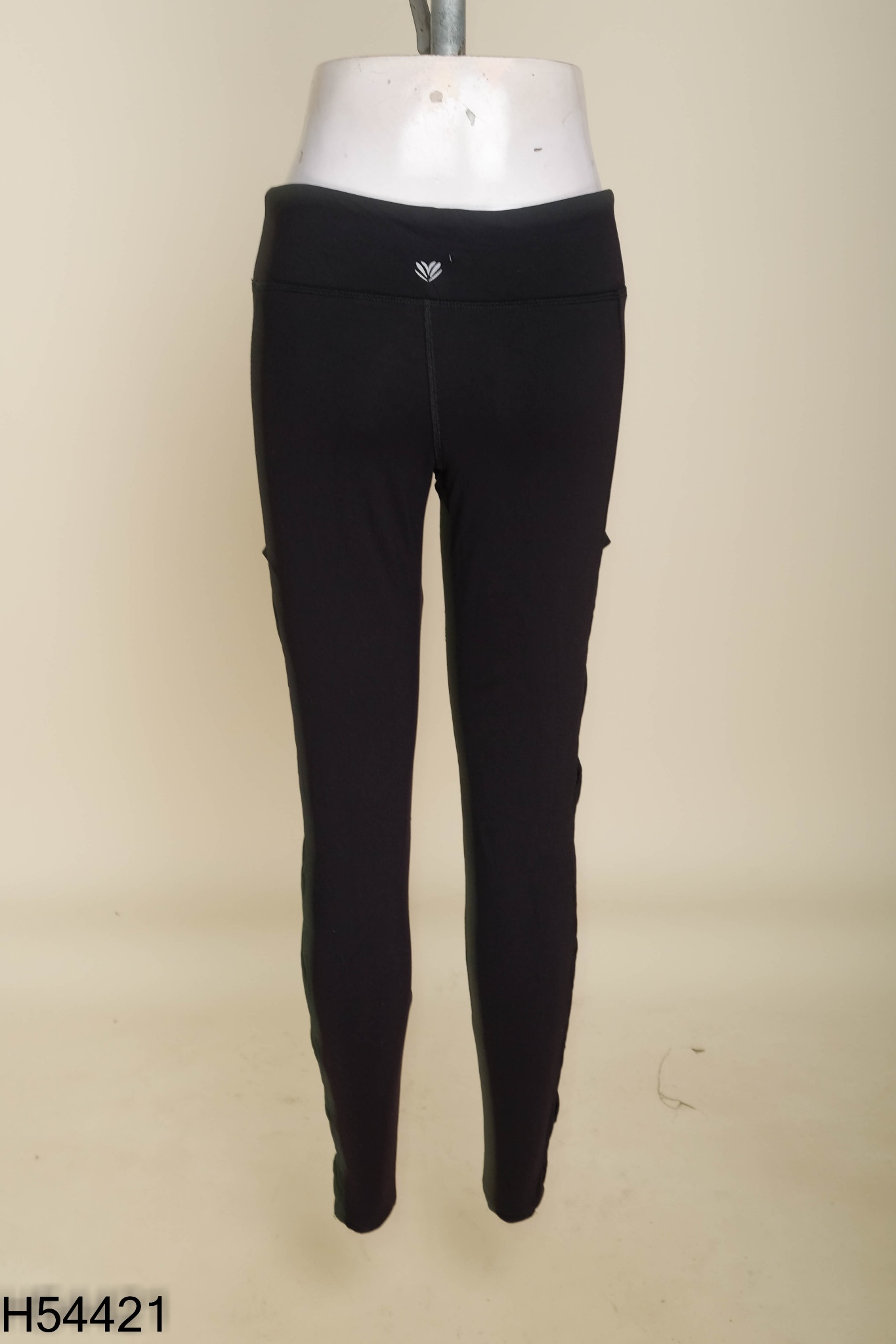 Quần tập FOREVER 21 đen