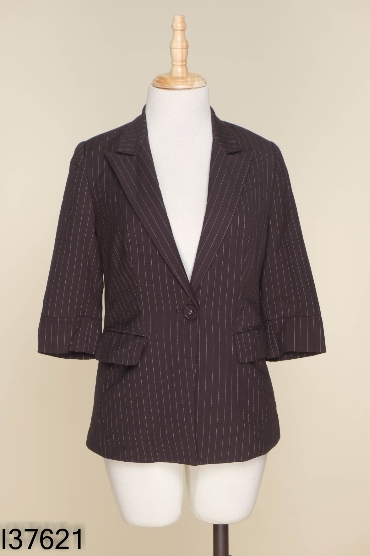 SET Blazer đen kẻ trắng + quần dài