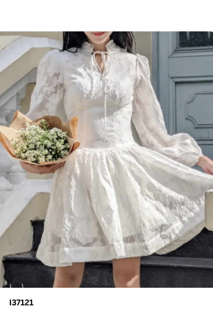 Váy trắng MAY BOUTIQUE tay phồng
