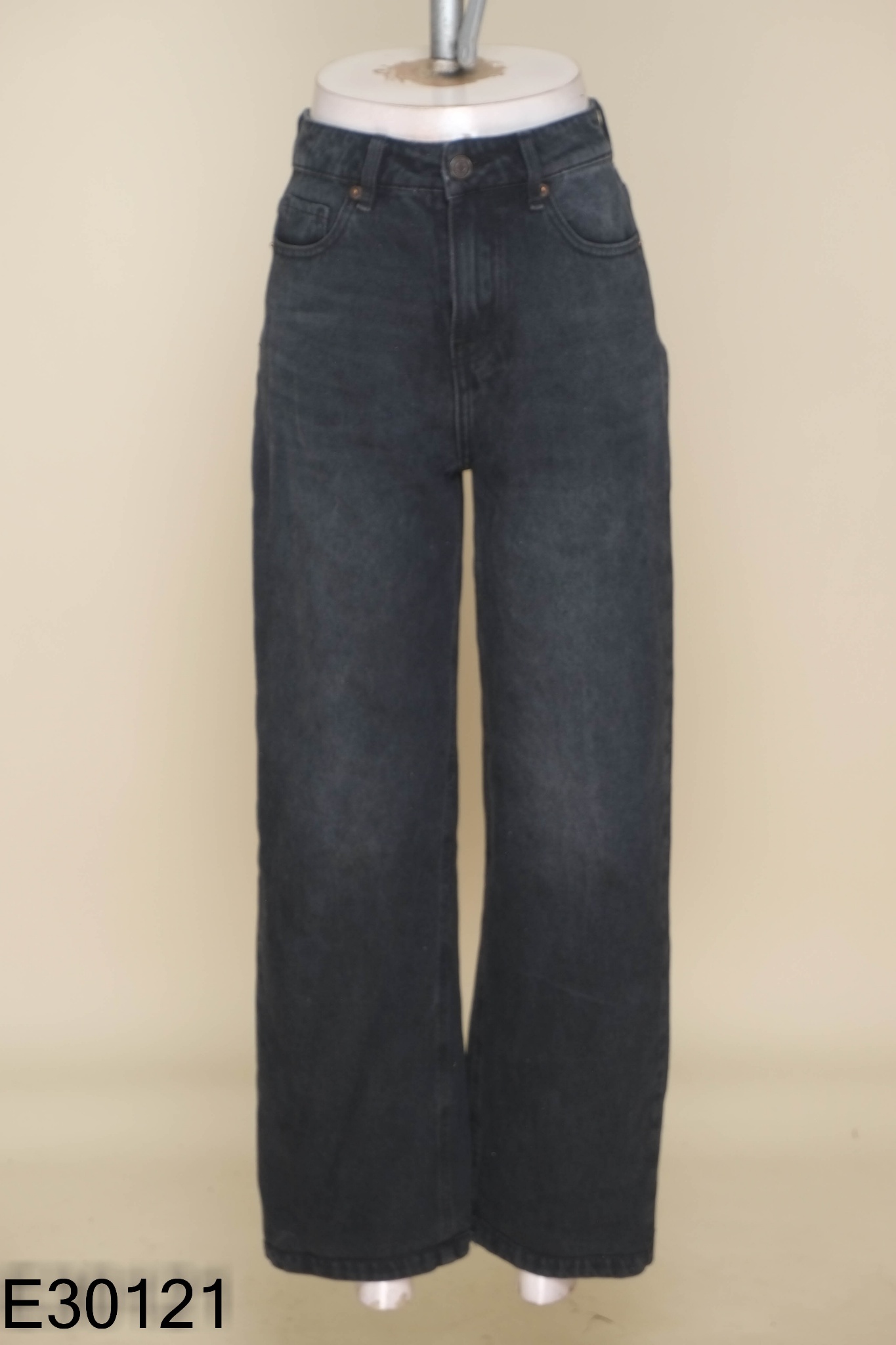 Quần jeans xám trơn
