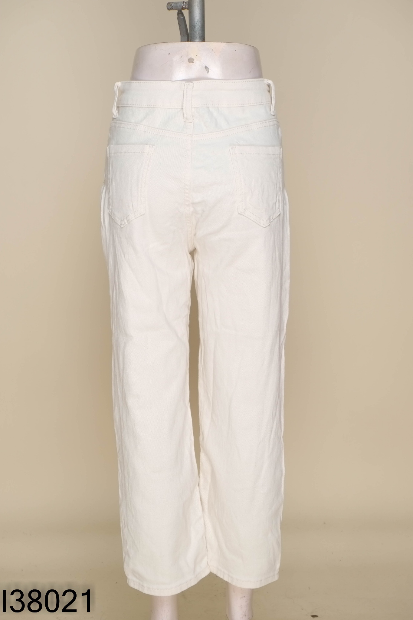 Quần jeans be trơn