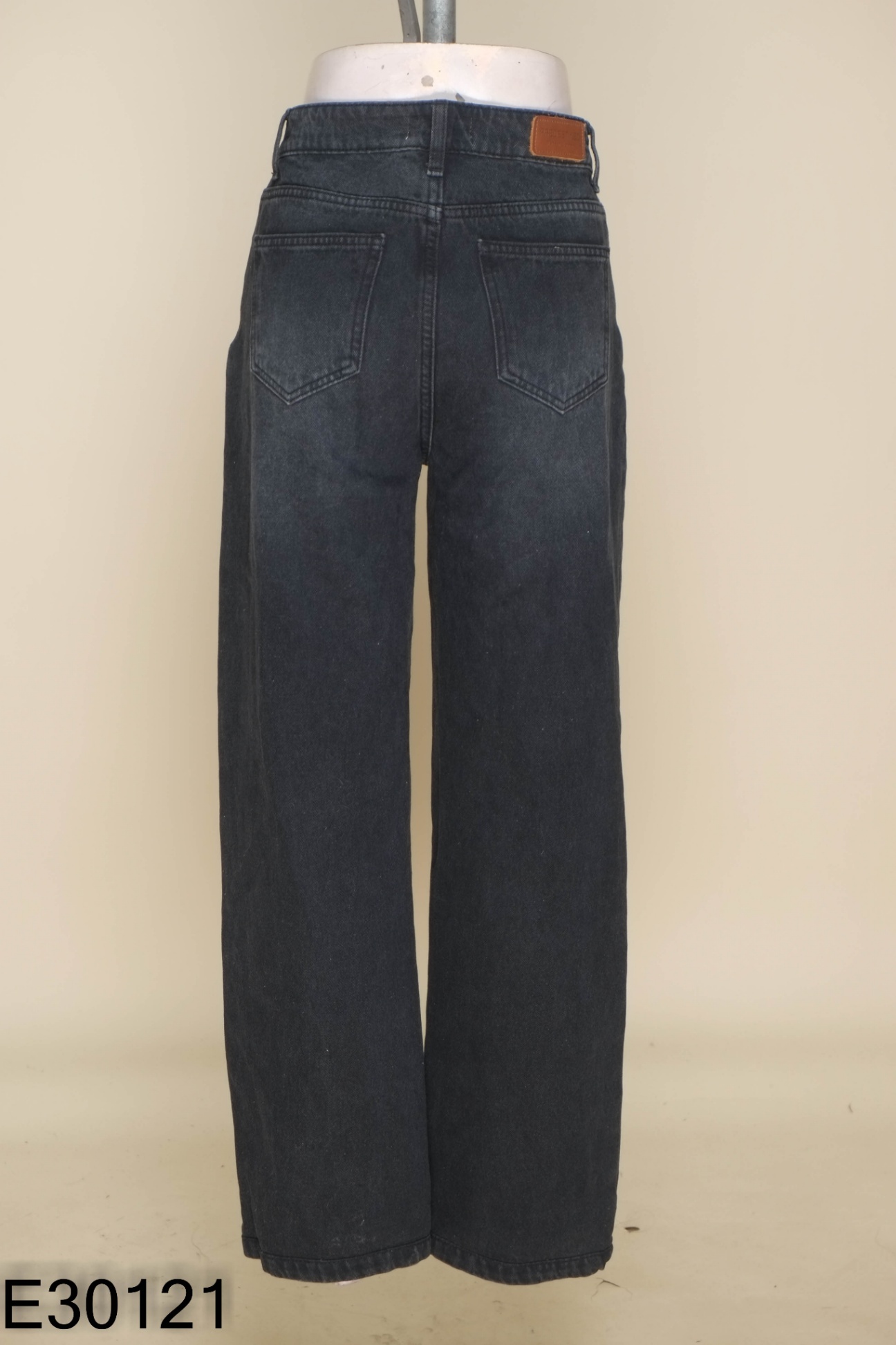 Quần jeans xám trơn