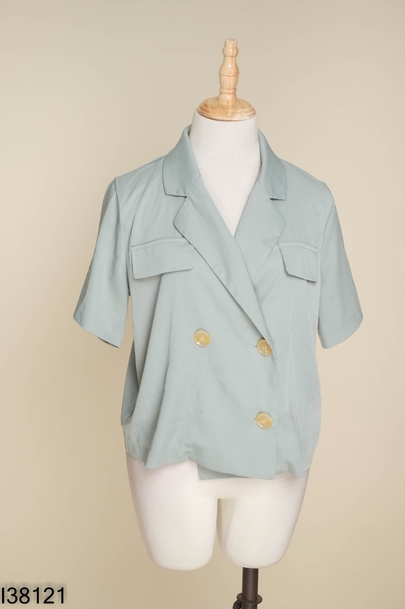 Áo xanh cổ vest