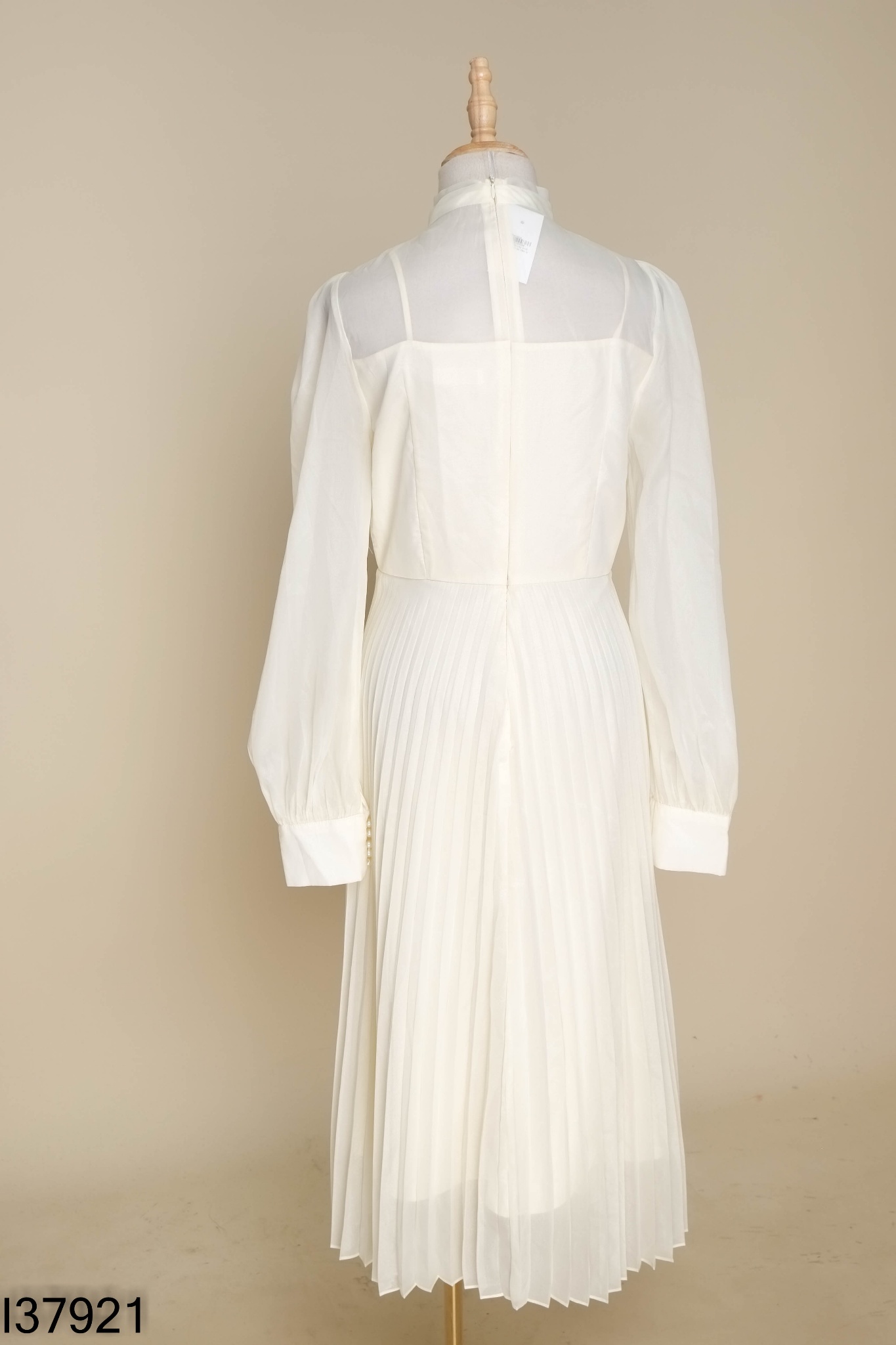 Váy KAD DESIGN BY TU be dập ly