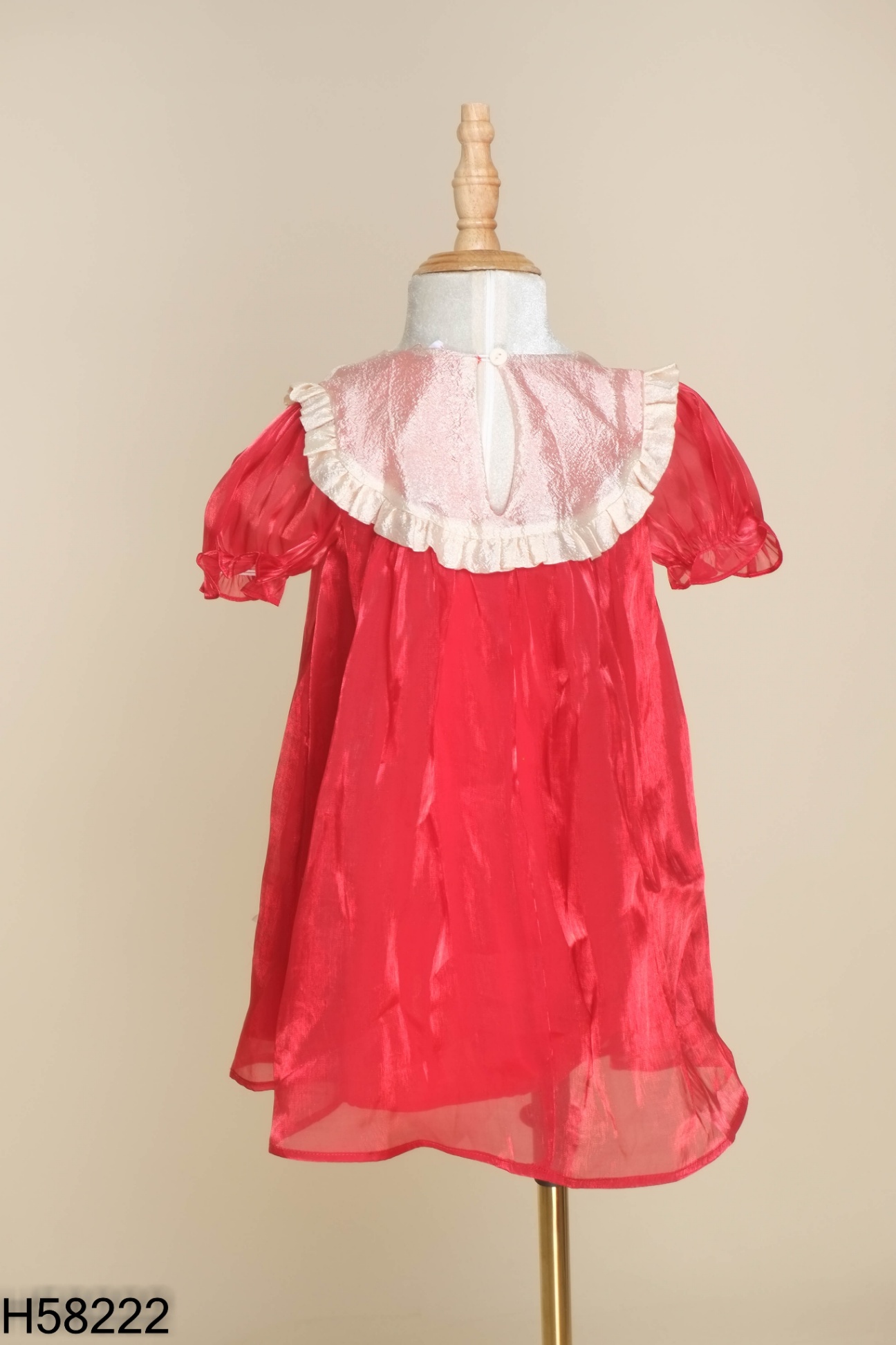 Váy organza đỏ phối be kid