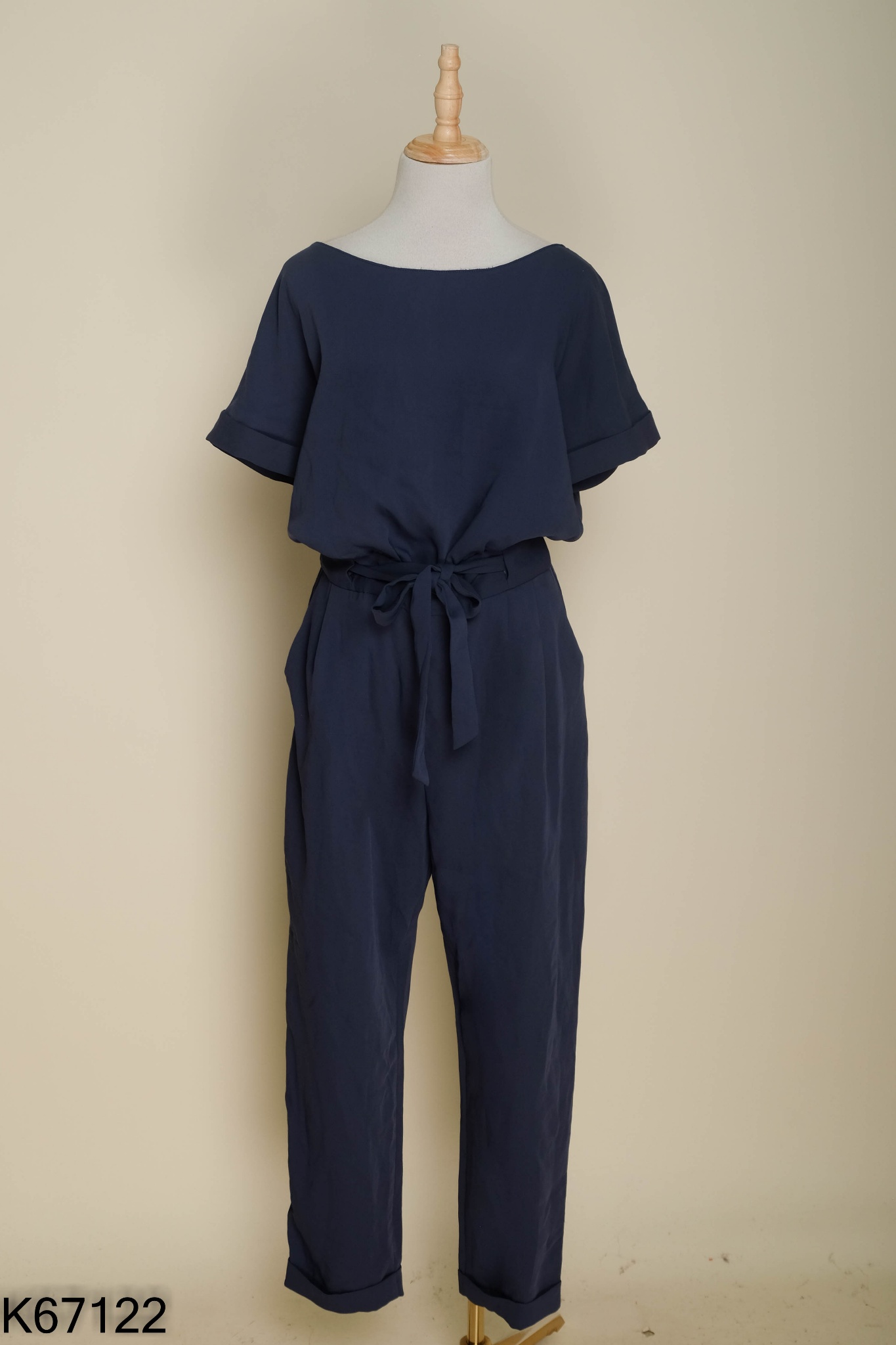 Jumpsuit xanh rêu