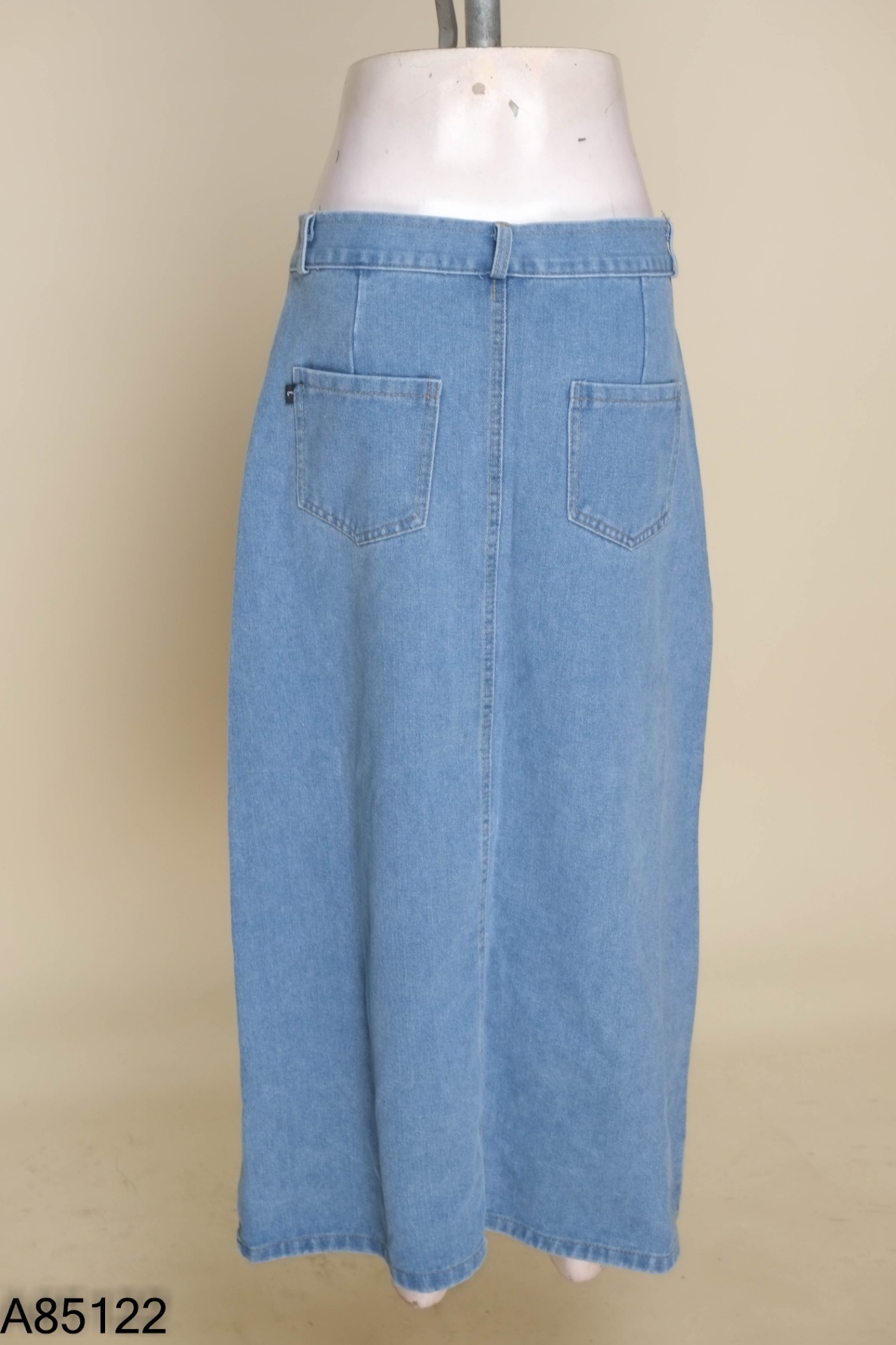 NEWTAG Chân váy jeans xanh nhạt