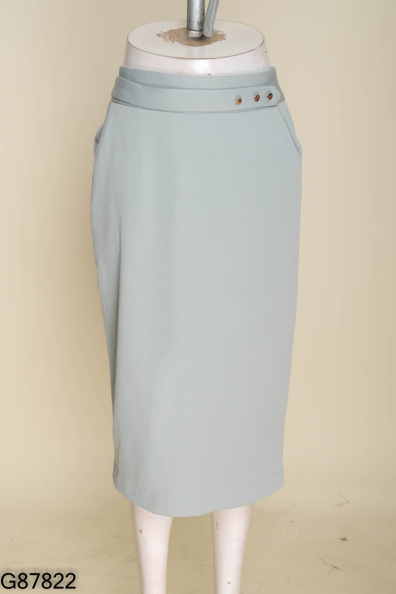 Chân váy M OUTFIT xanh mint