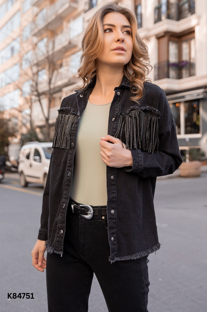 Áo jeans đen phối tua rua