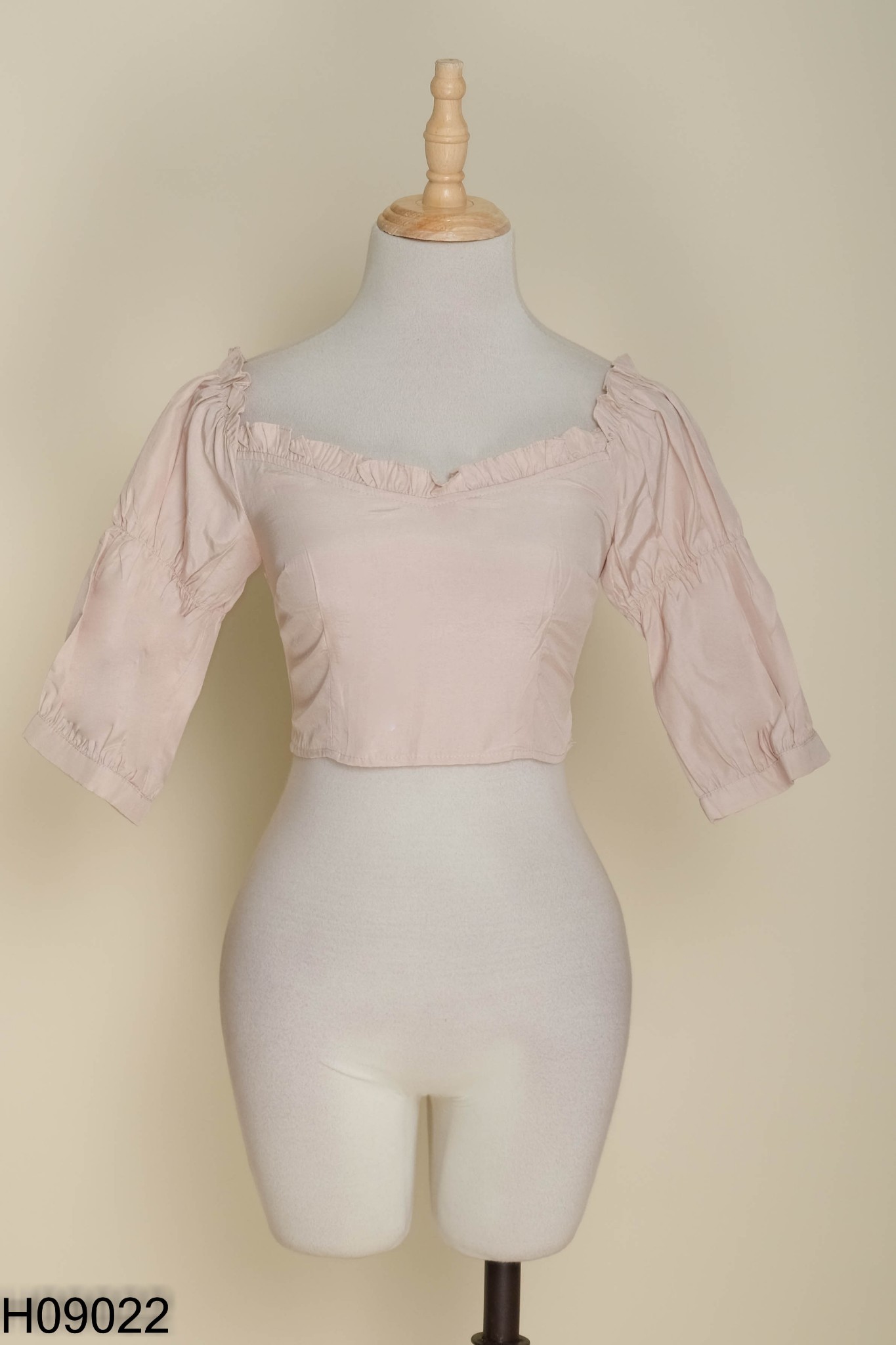 NEWTAG Áo croptop nâu be