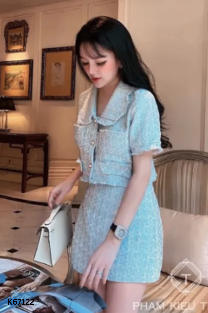 NEWTAG SET Áo + chân váy dạ xanh