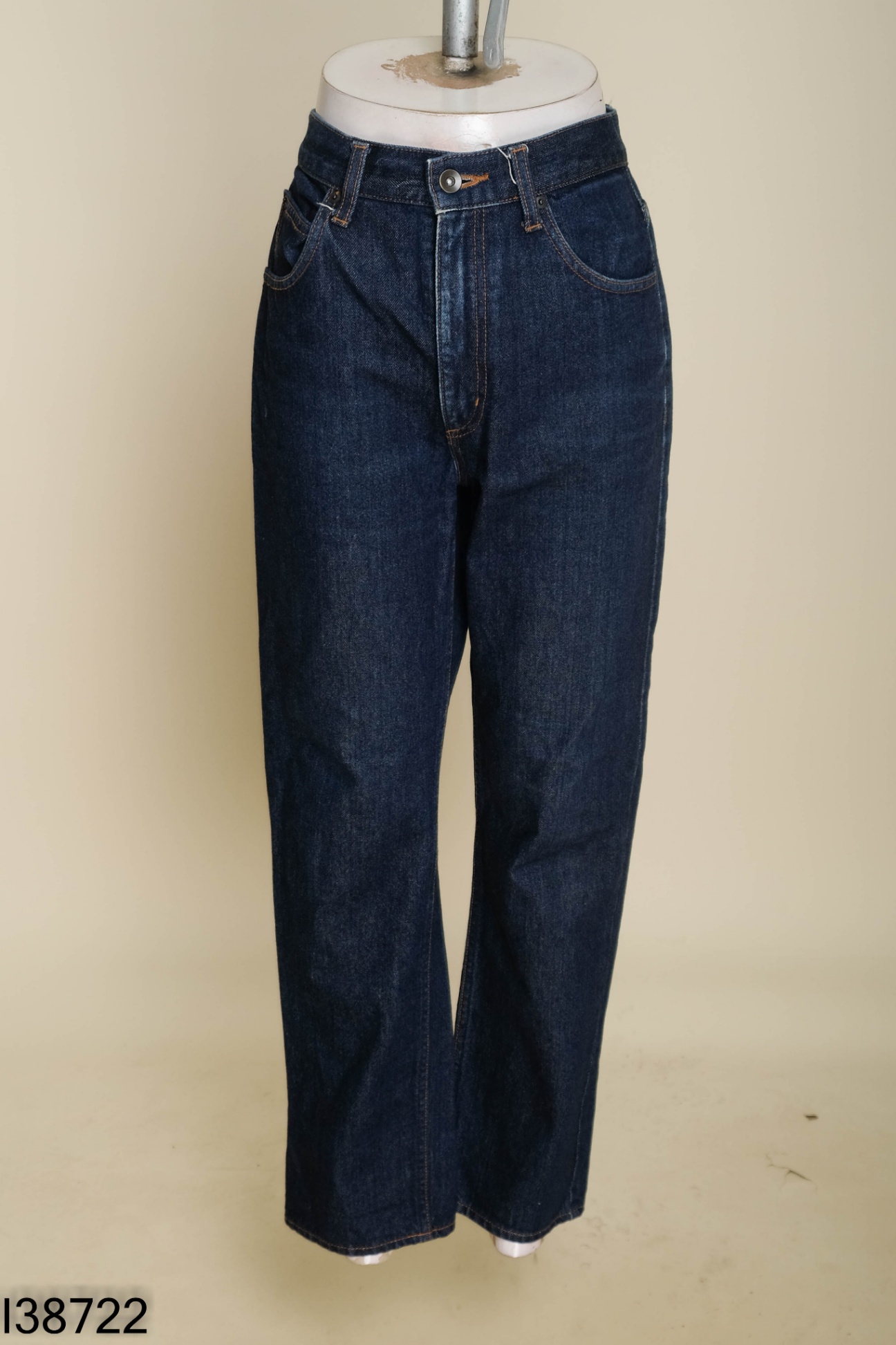Quần jeans UNIQLO xanh đậm