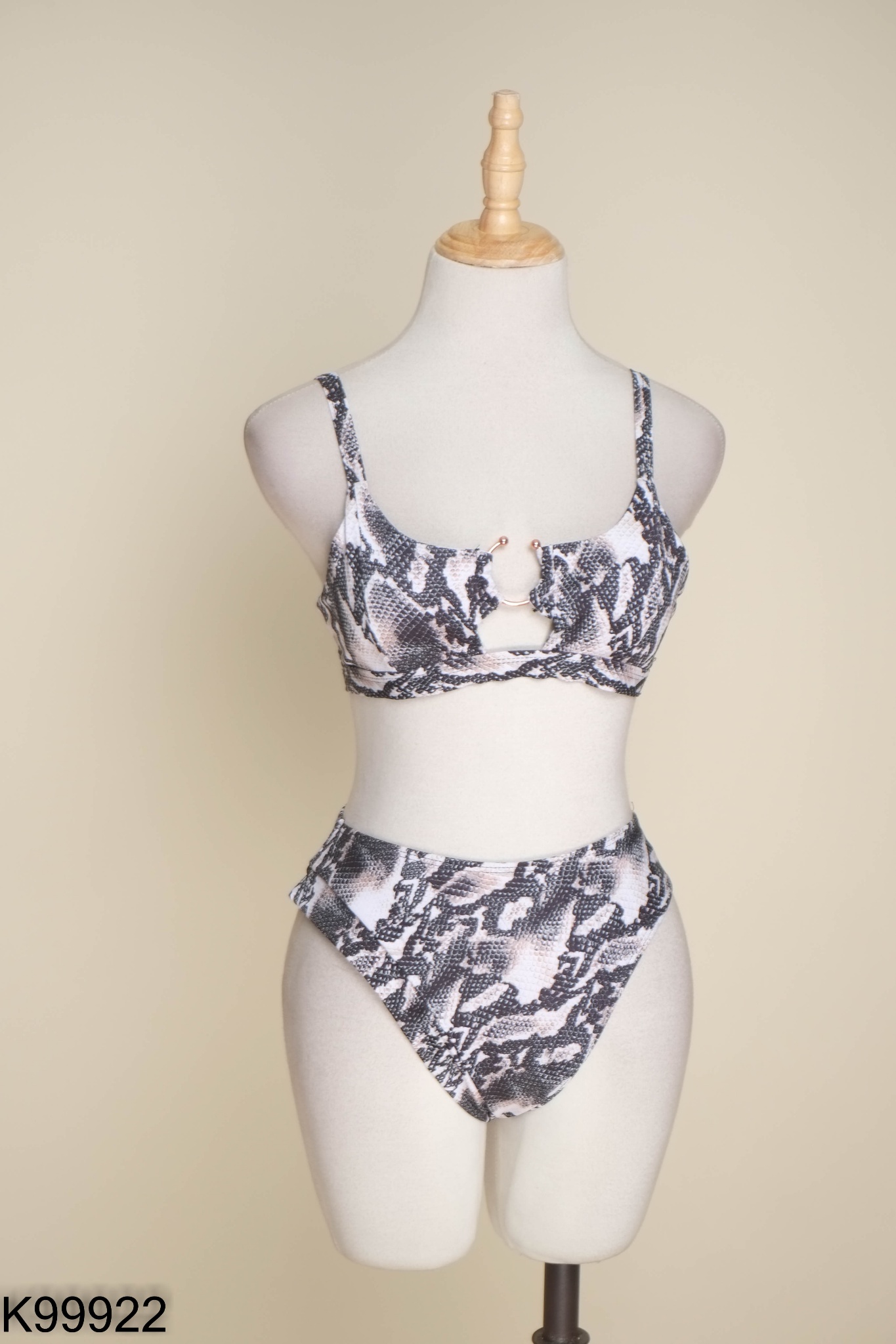 SET Bikini be phối đen xanh