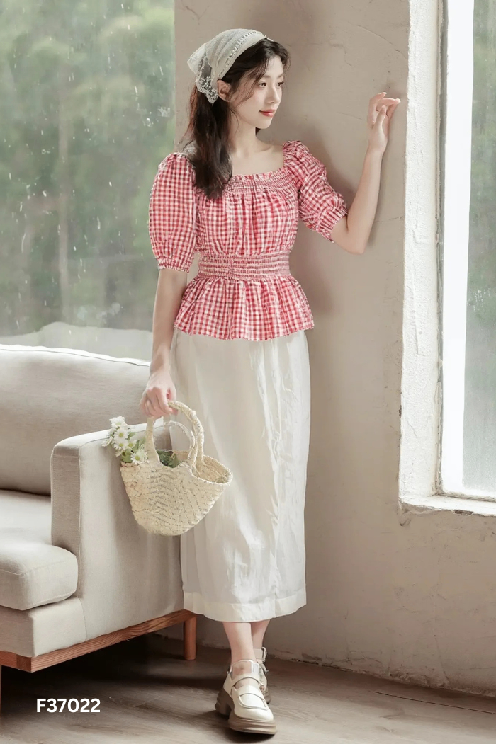 Set Áo đỏ kẻ caro + chân váy be