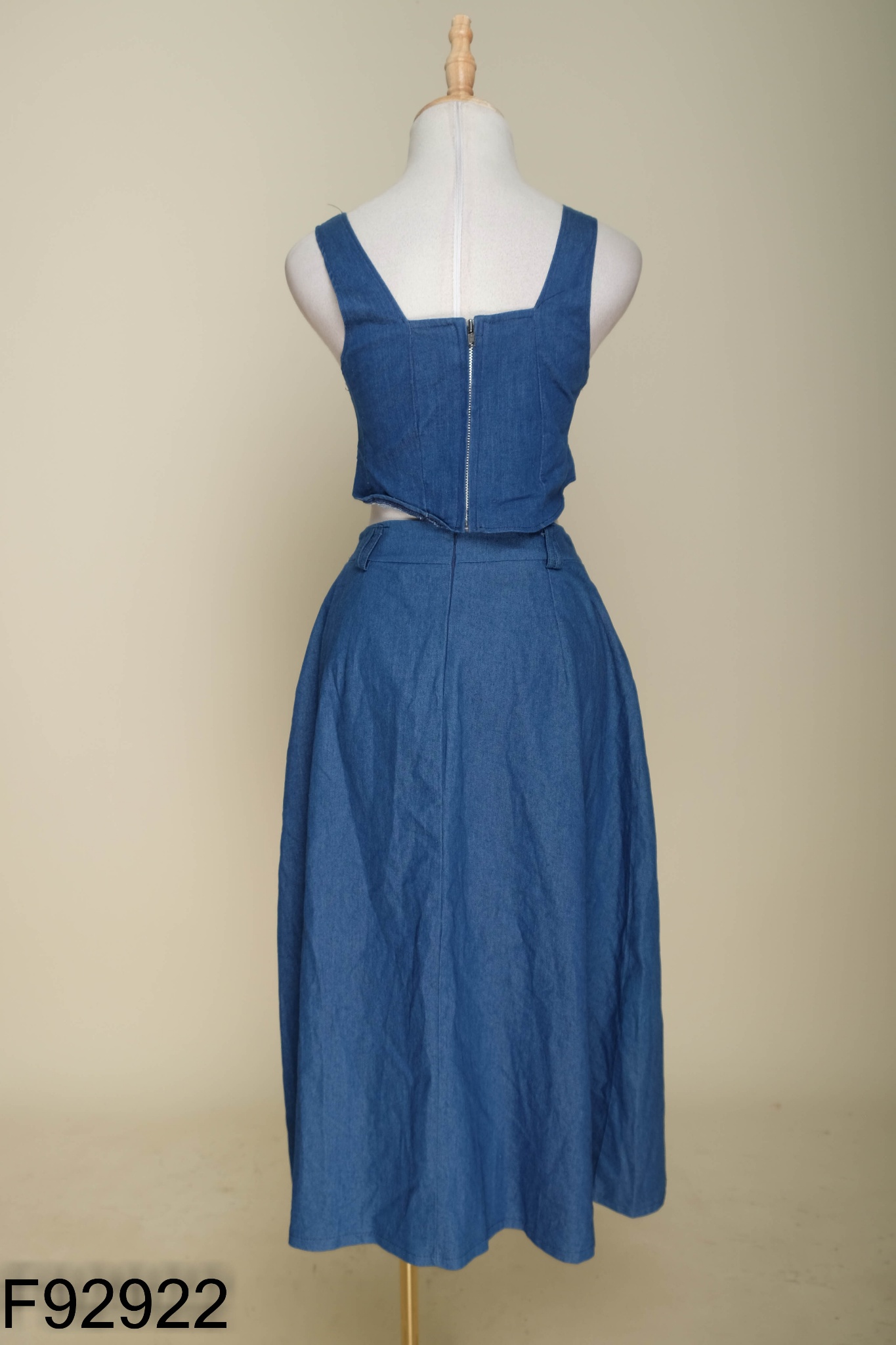 Set Áo sát nách jeans xanh + chân váy