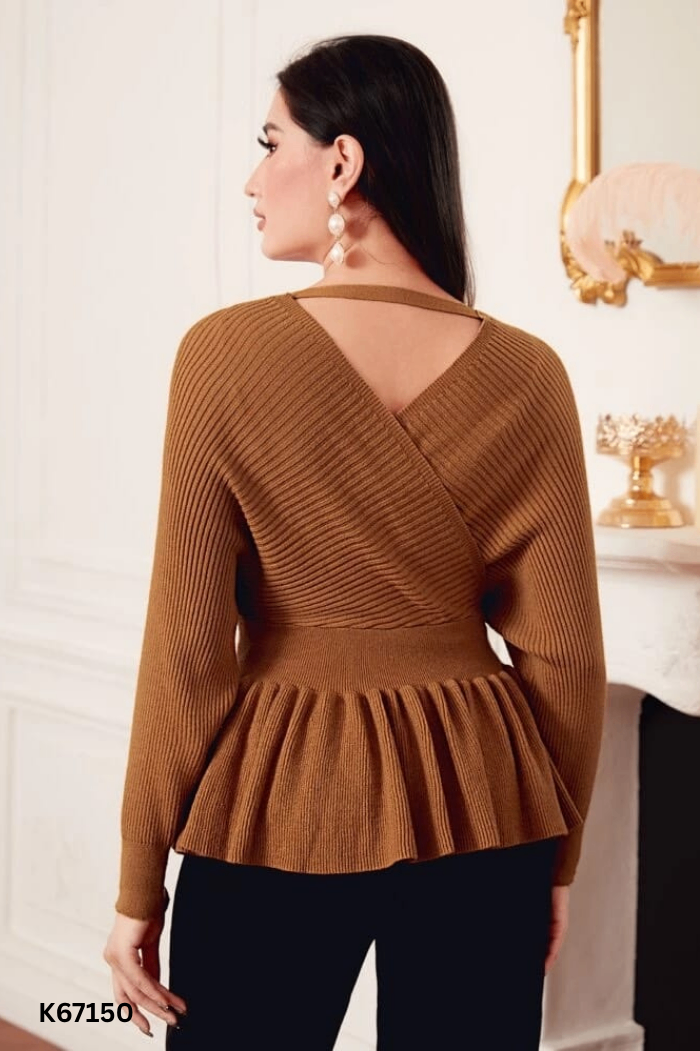 Áo len nâu cổ V