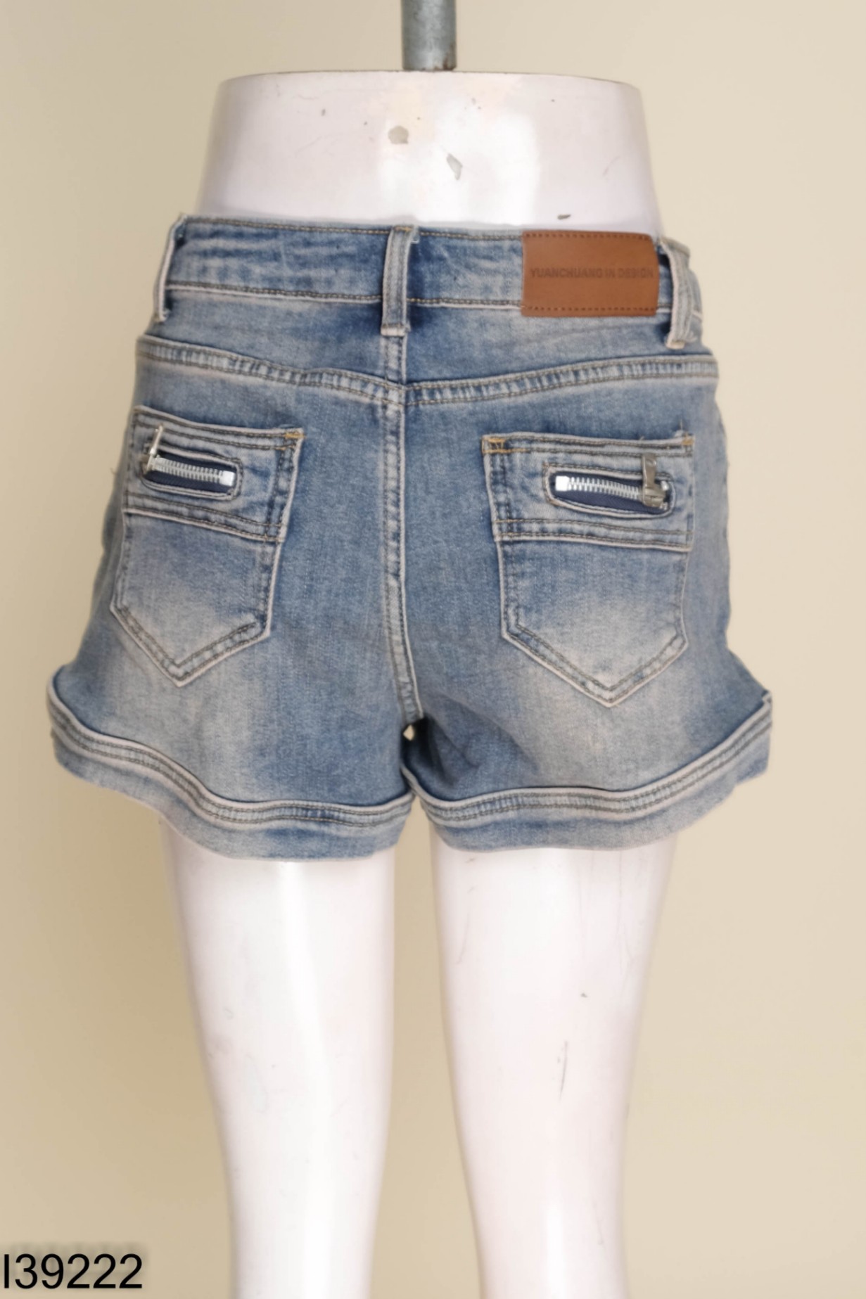 NEWTAG Quần short jean xanh