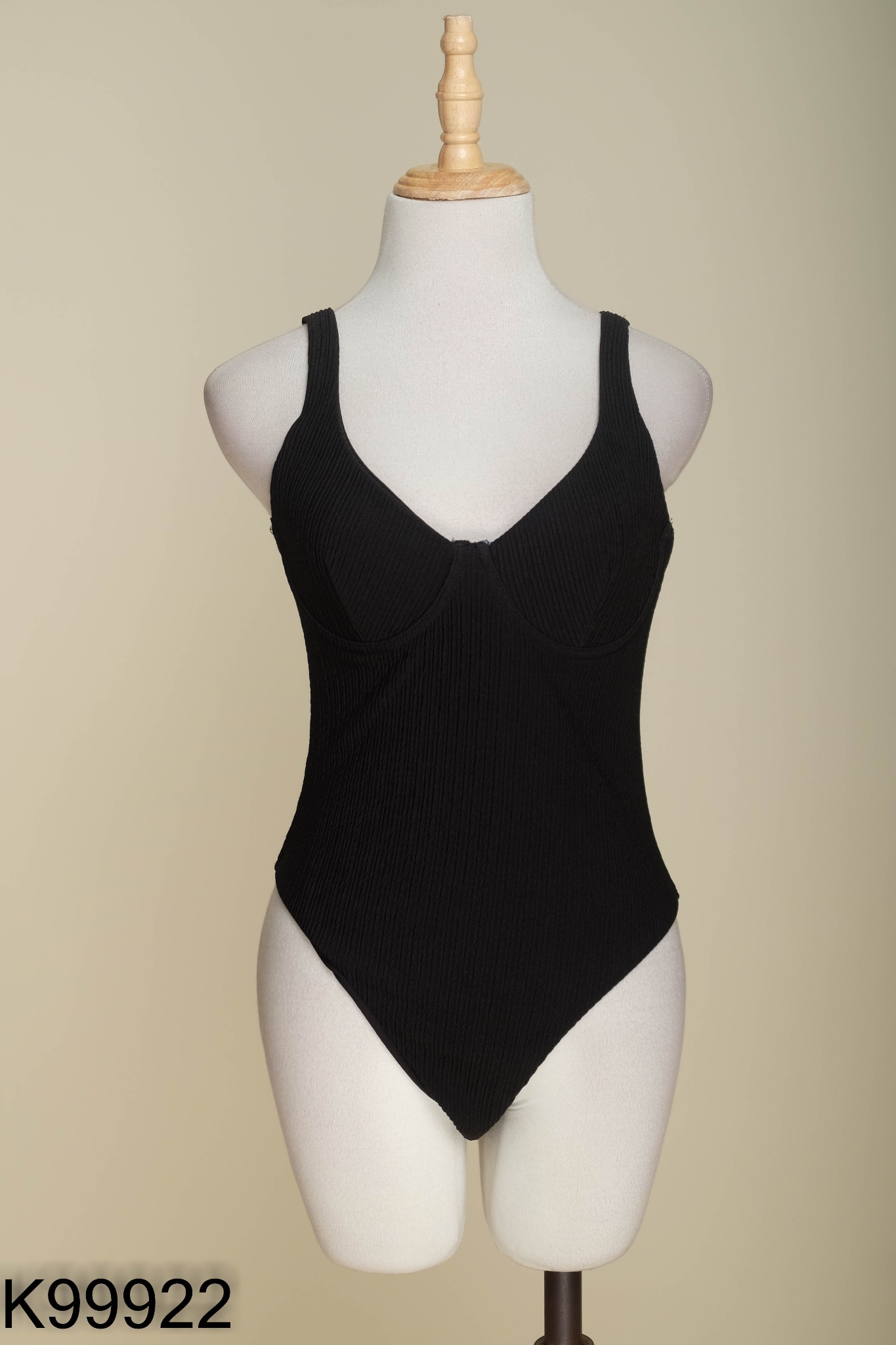 Bodysuit đen hai dây