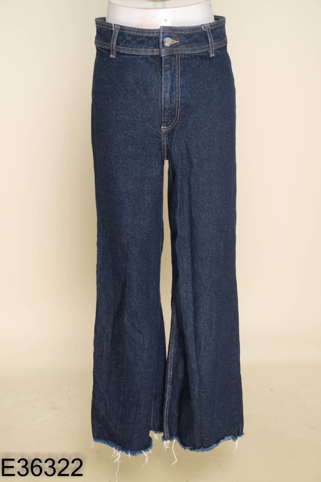 Quần MANGO(cắt tag) jeans xanh đậm