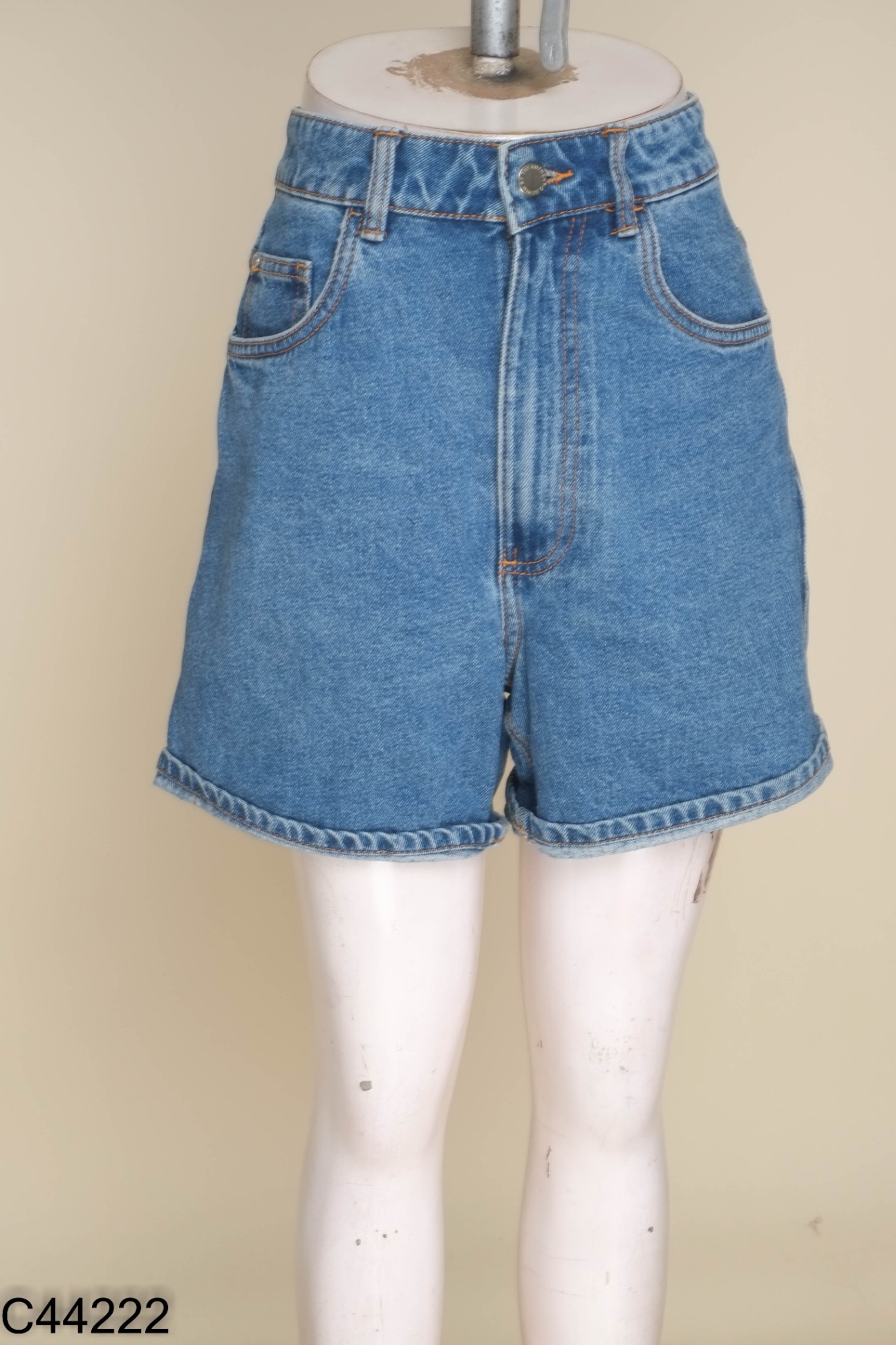 Quần ZARA(cắt tag) shorts jeans xanh