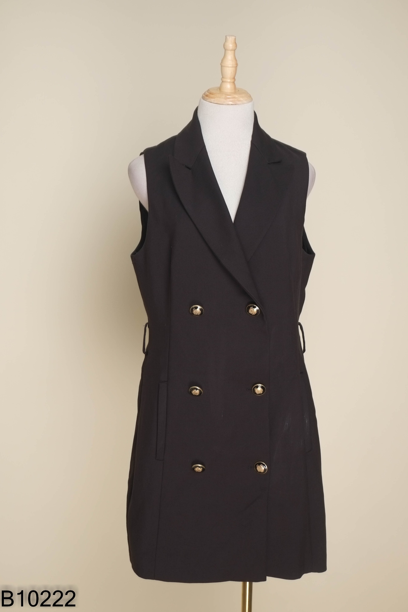 Váy ZARA đen cổ vest