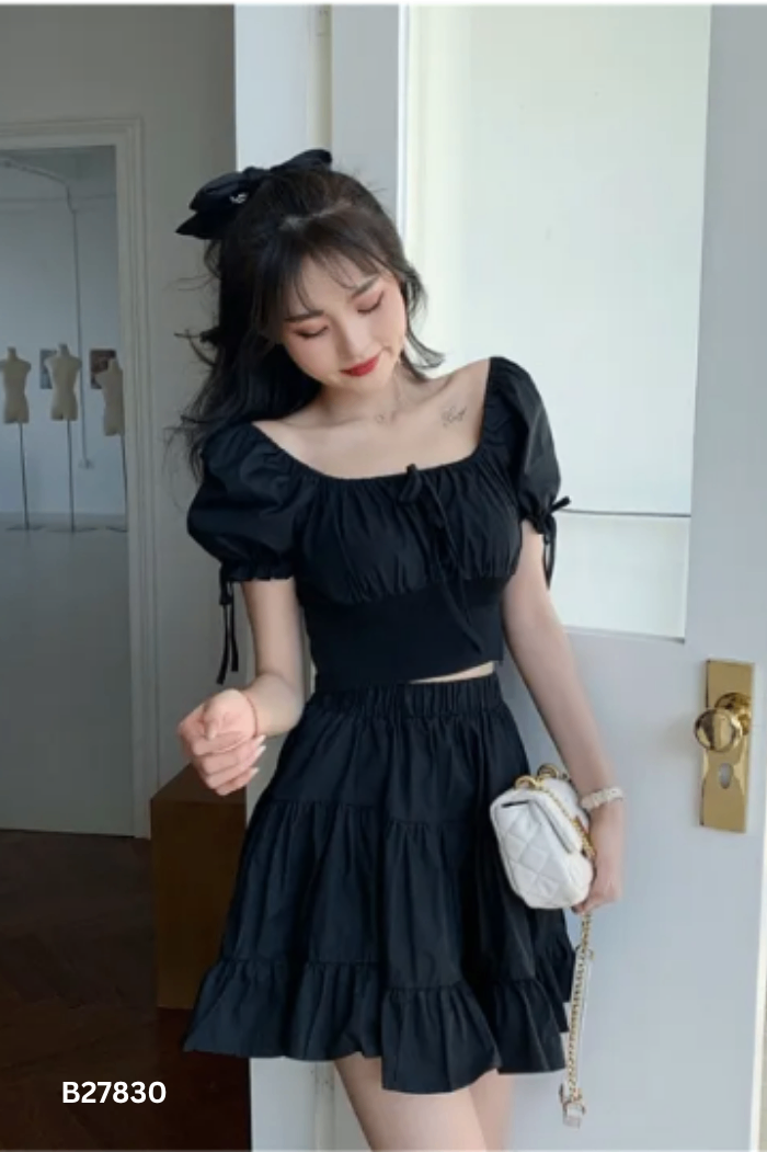 Set áo kiểu đen trơn+chân váy