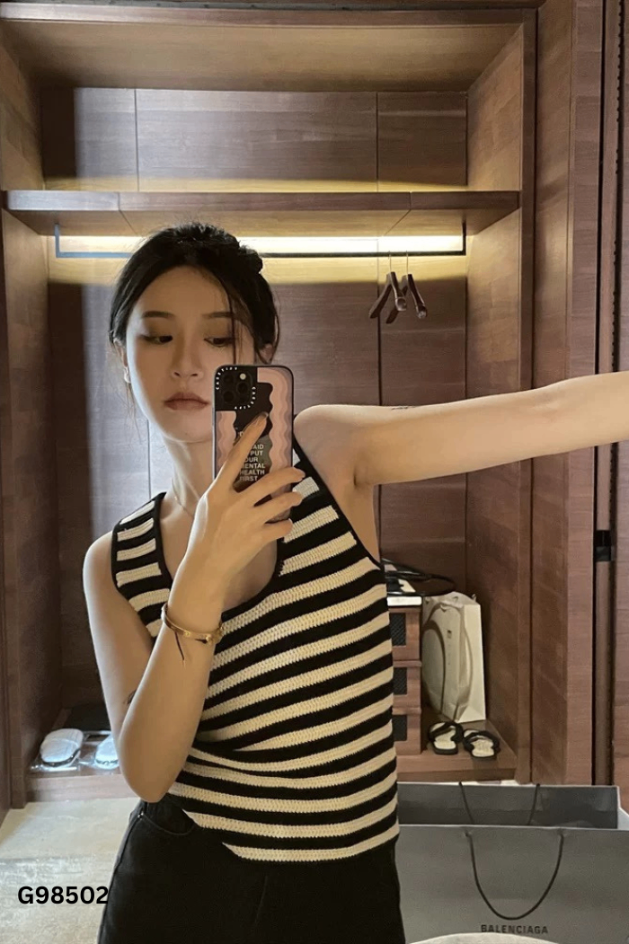Áo sát nách be kẻ đen