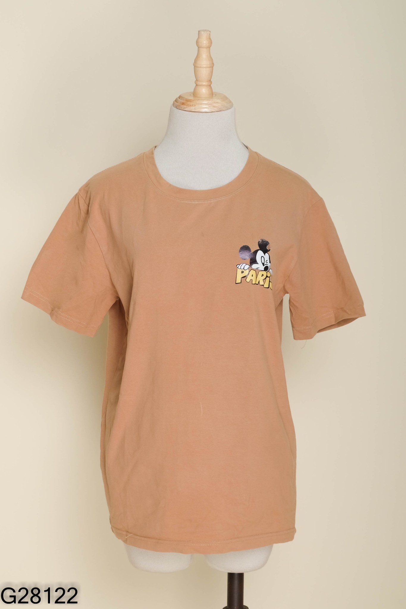 Áo nâu be in hình Mickey