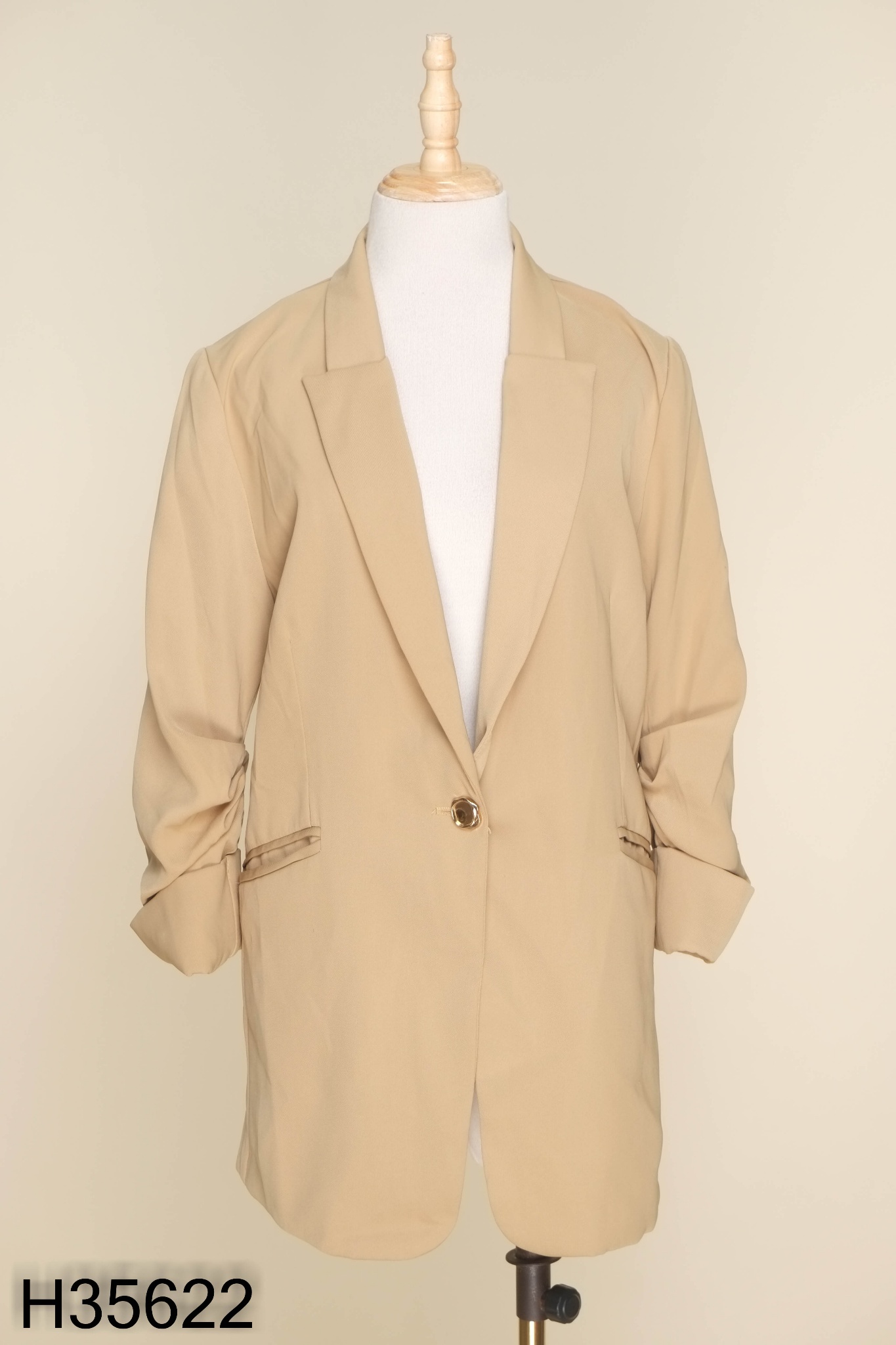 Blazer nâu be trơn