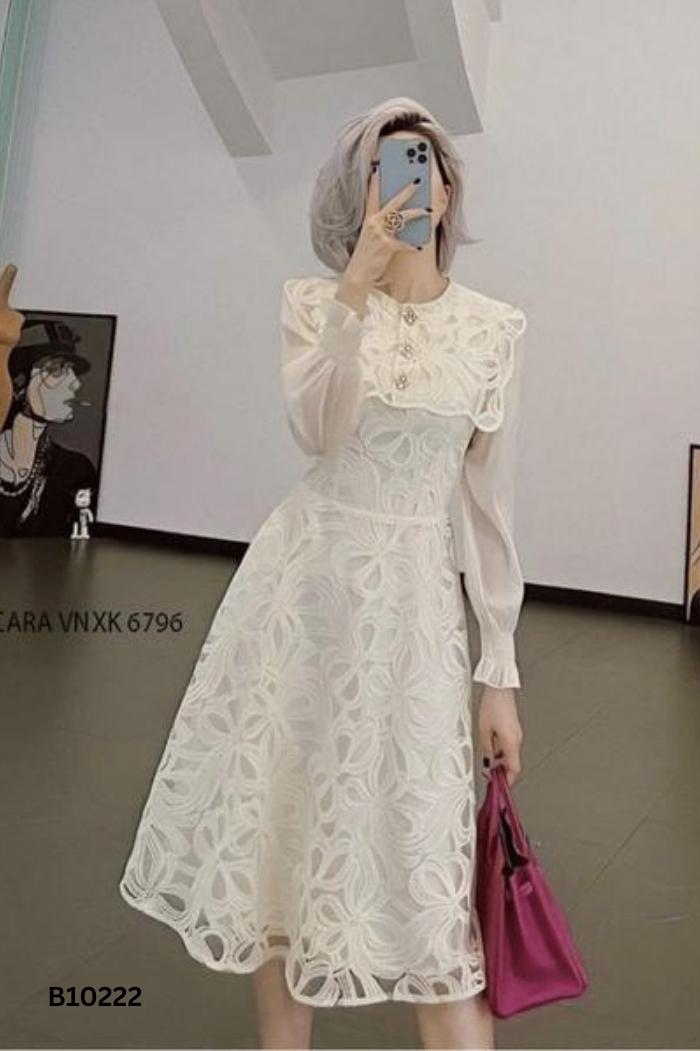 Váy H'ALLURE be phối ren