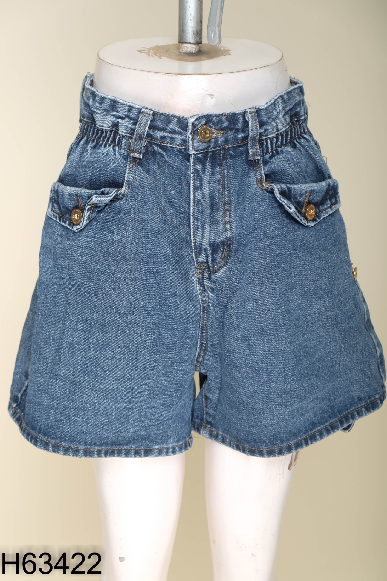 Quần shorts jeans xanh