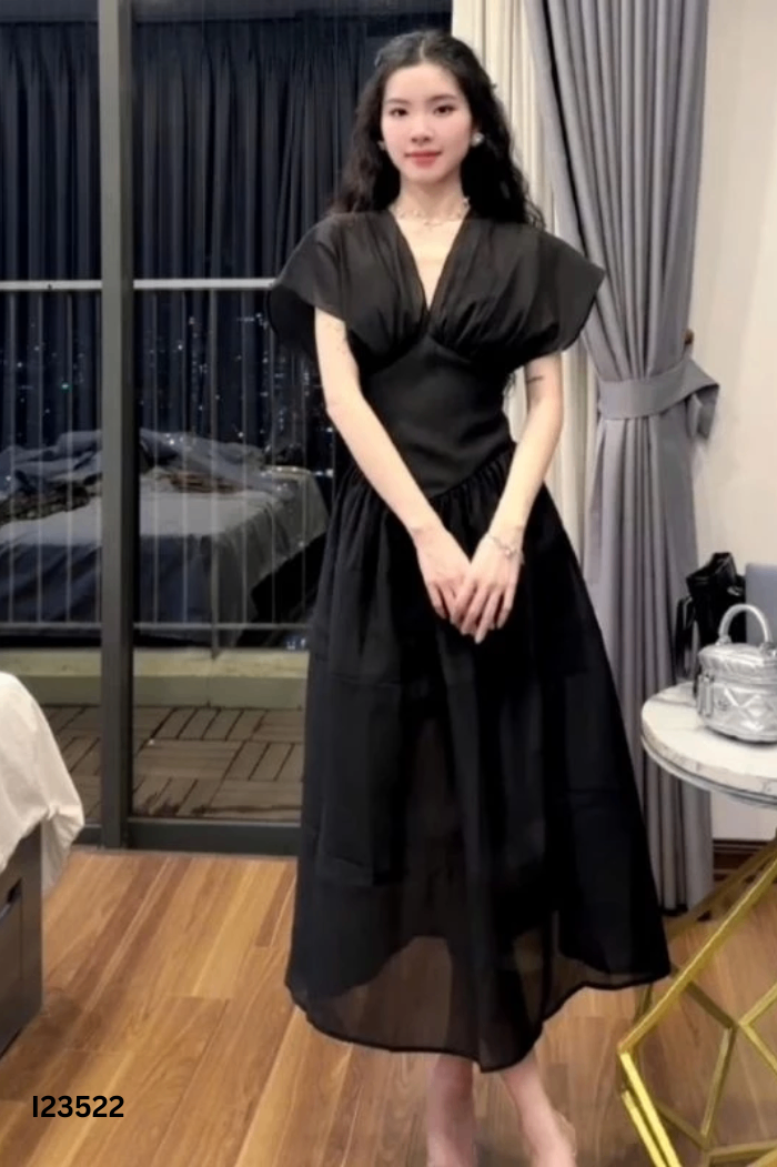 Váy LYN TRANS đen phối voan