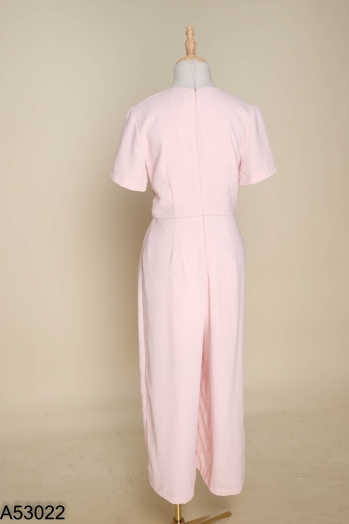 Jumpsuit hồng trơn
